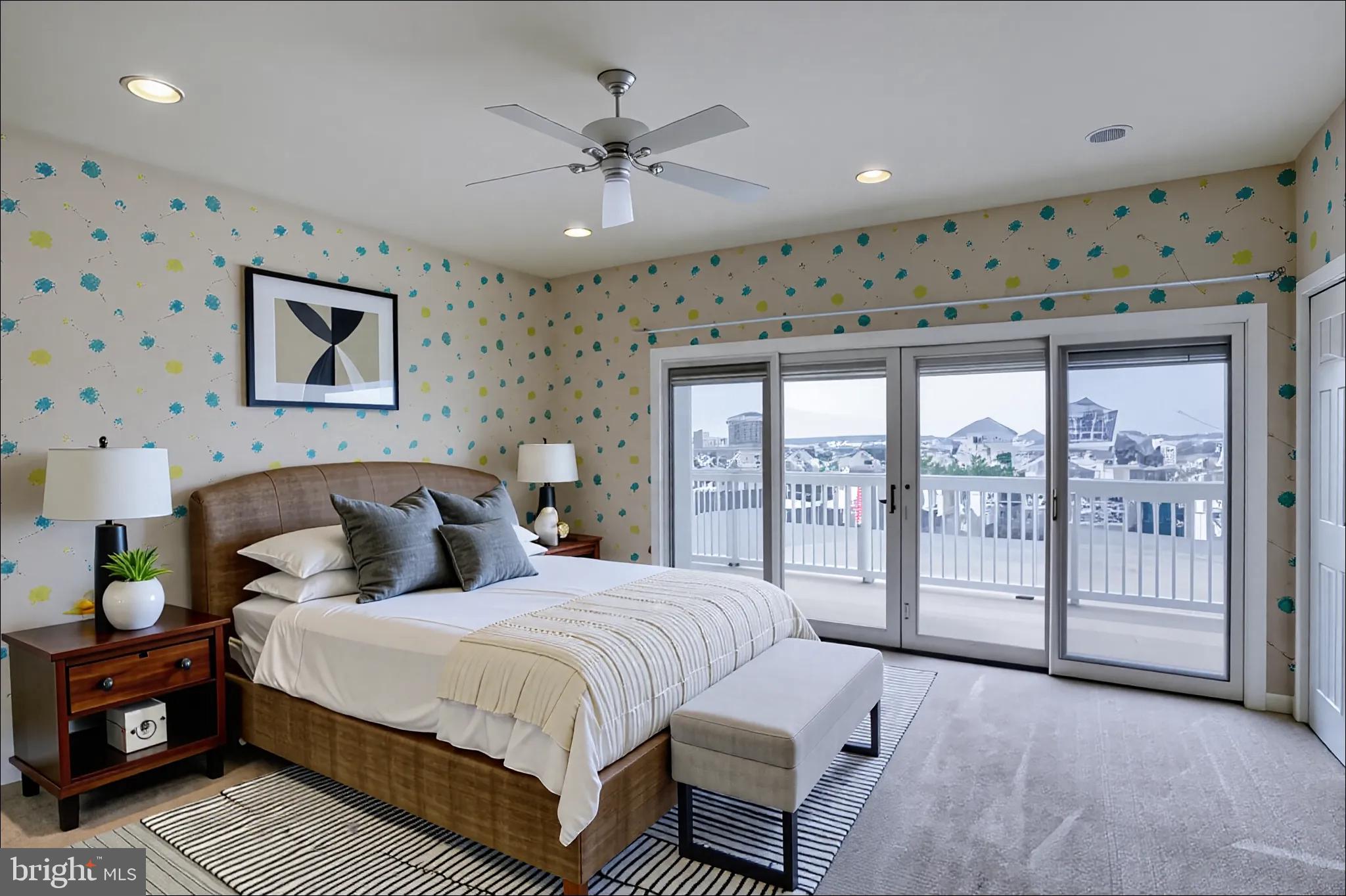 SOUTH SHORE MARINA - Residential