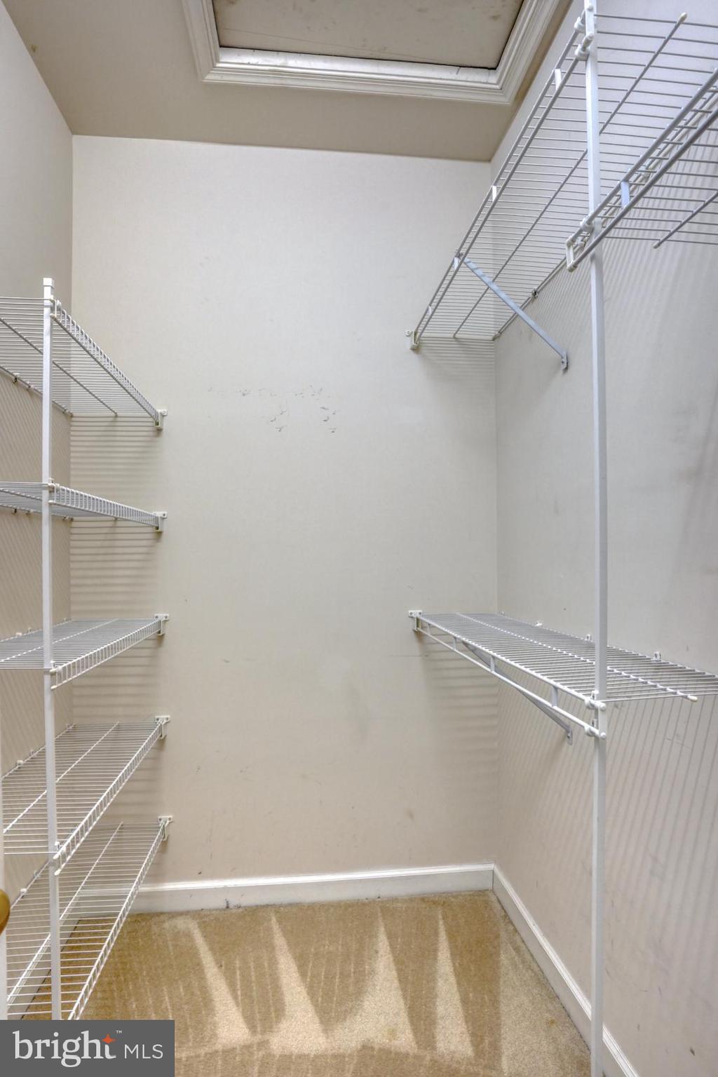 SOUTH SHORE MARINA - Residential