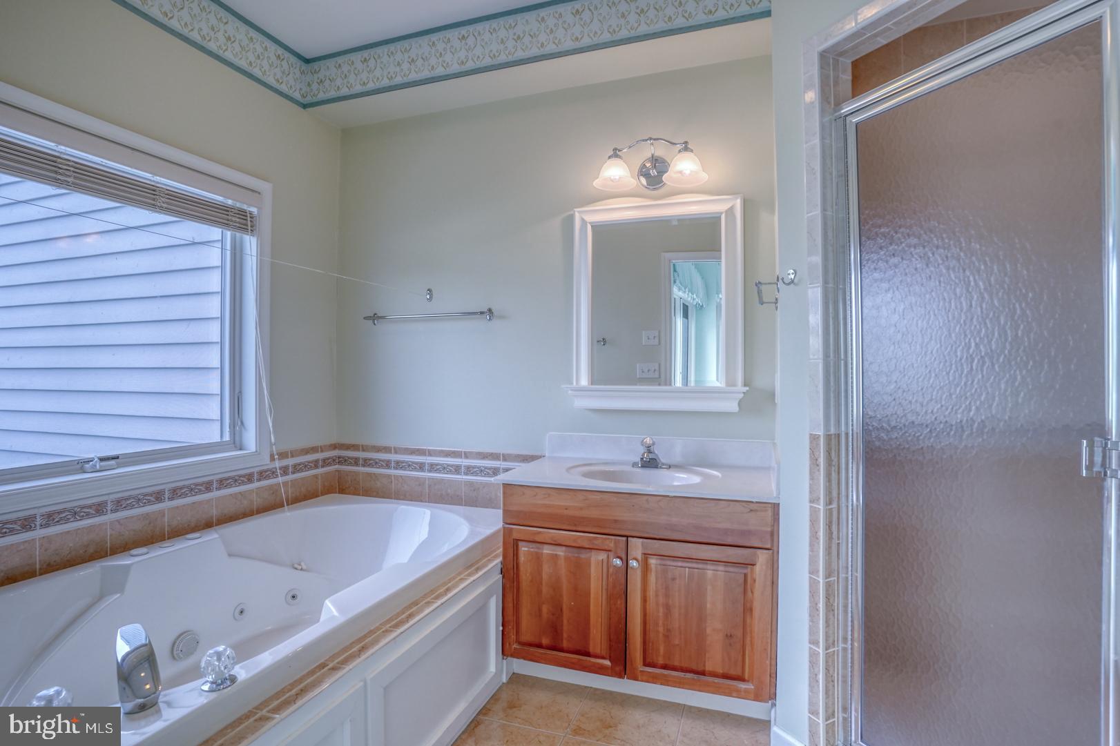 SOUTH SHORE MARINA - Residential