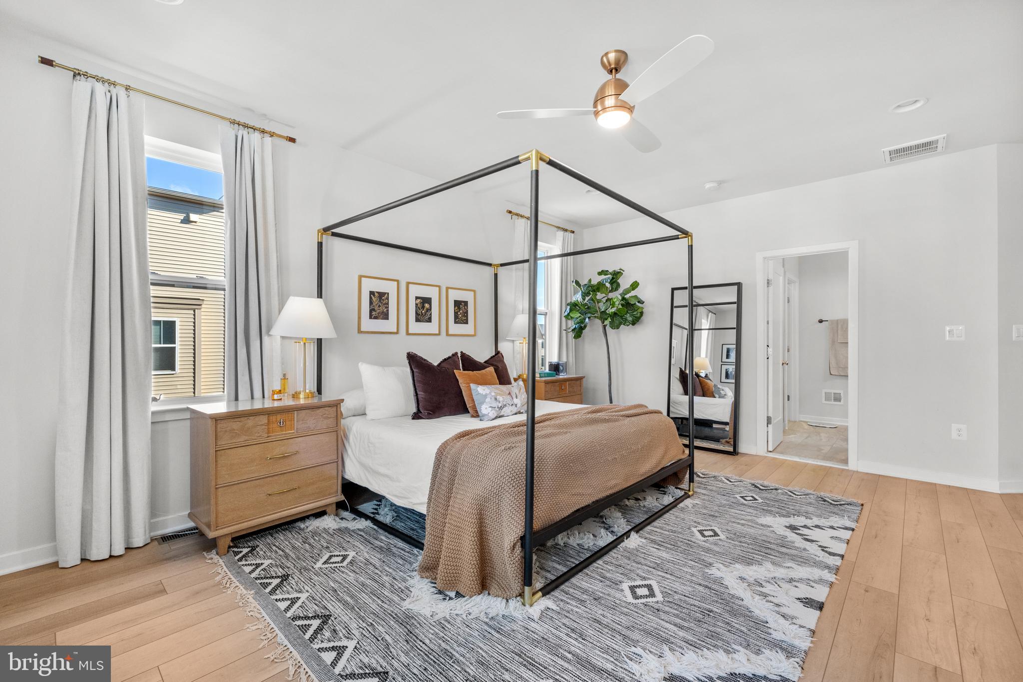 BRAMBLETON TOWN CENTER SOUTH - Residential