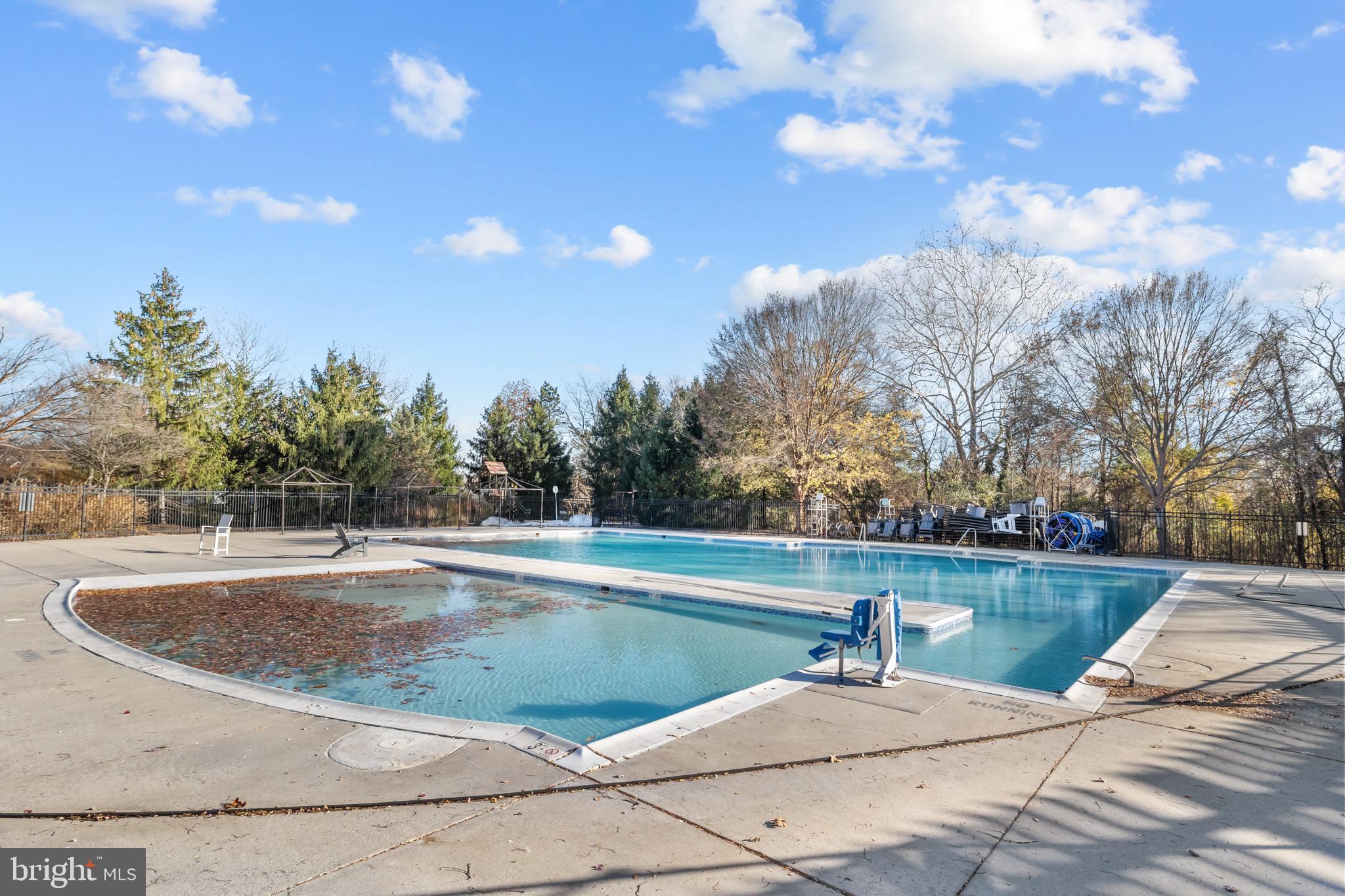 BRAMBLETON TOWN CENTER SOUTH - Residential