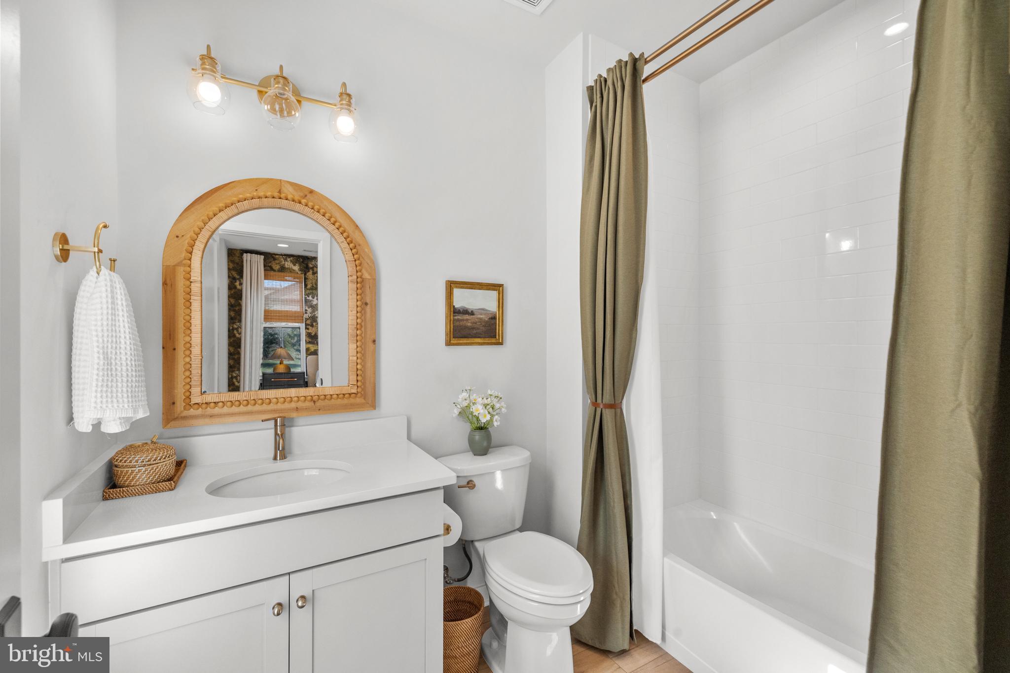 BRAMBLETON TOWN CENTER SOUTH - Residential