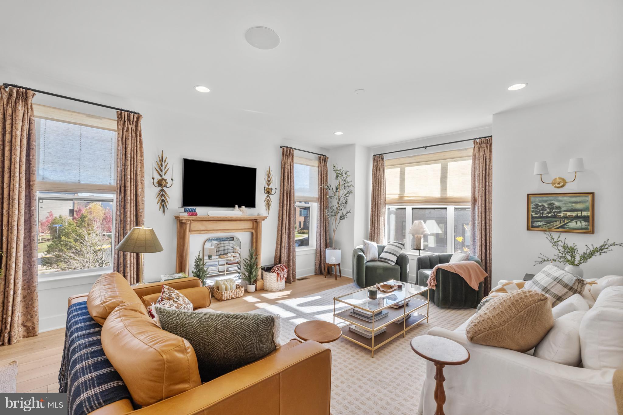 BRAMBLETON TOWN CENTER SOUTH - Residential