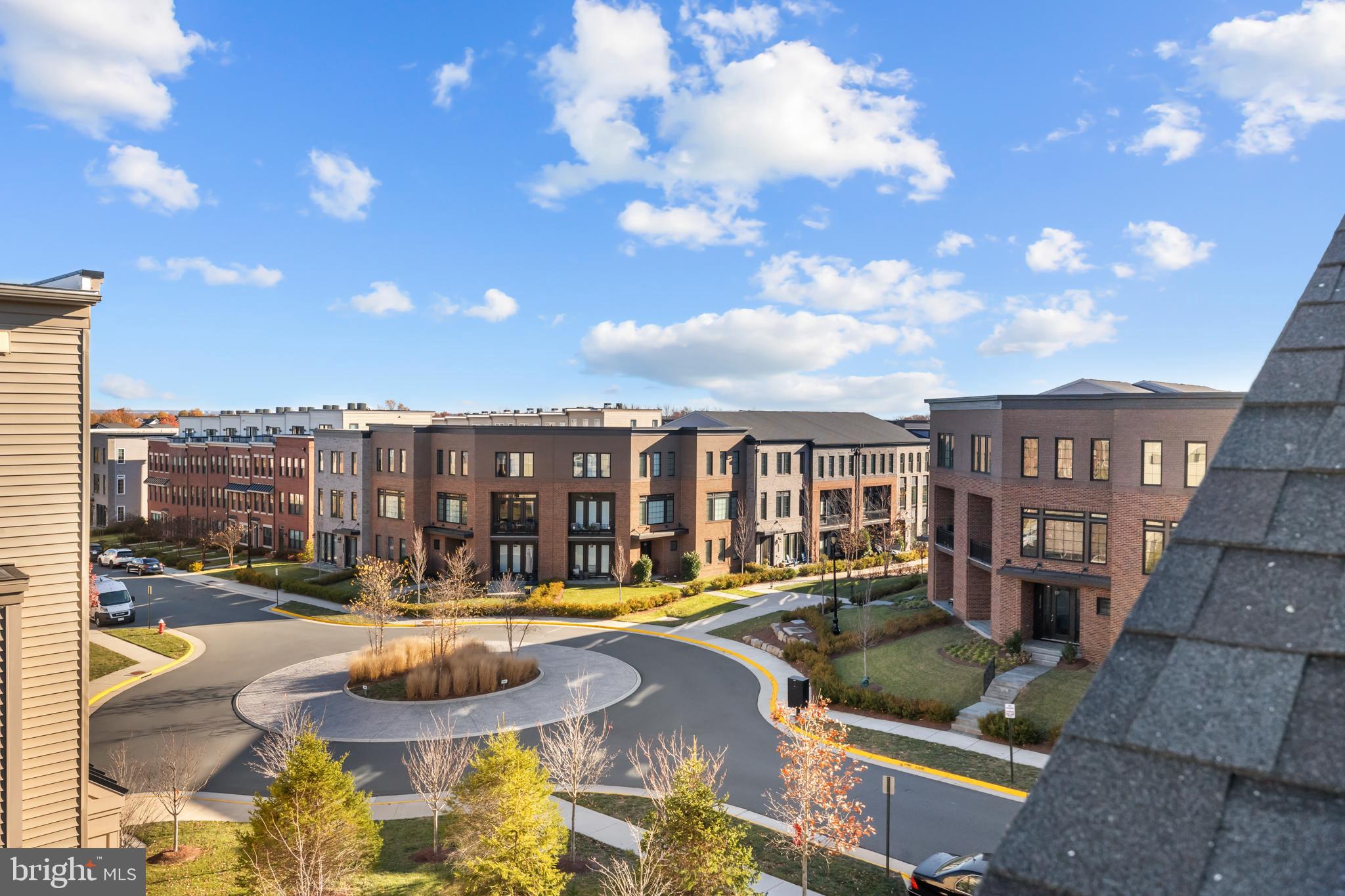 BRAMBLETON TOWN CENTER SOUTH - Residential