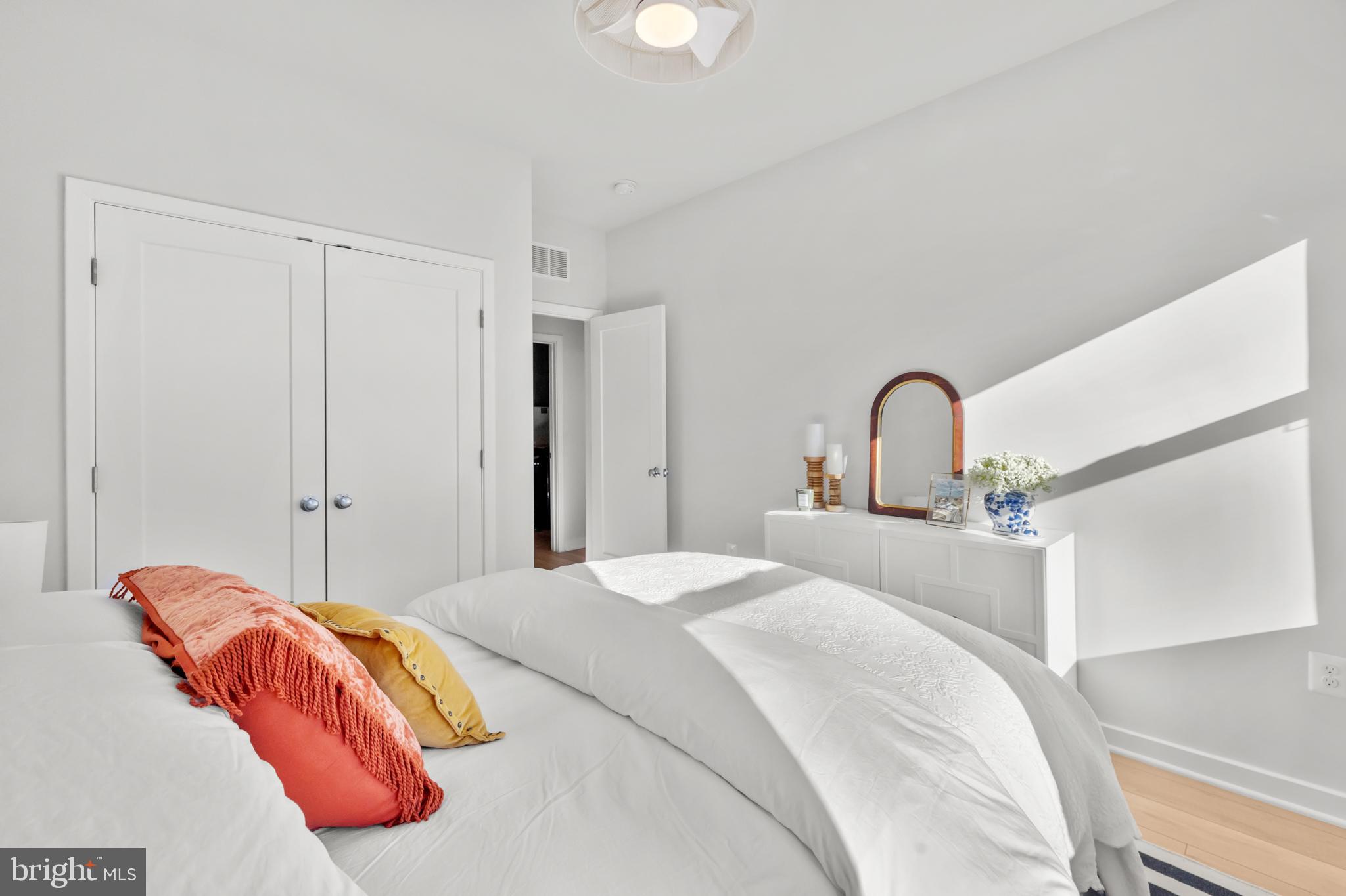 BRAMBLETON TOWN CENTER SOUTH - Residential