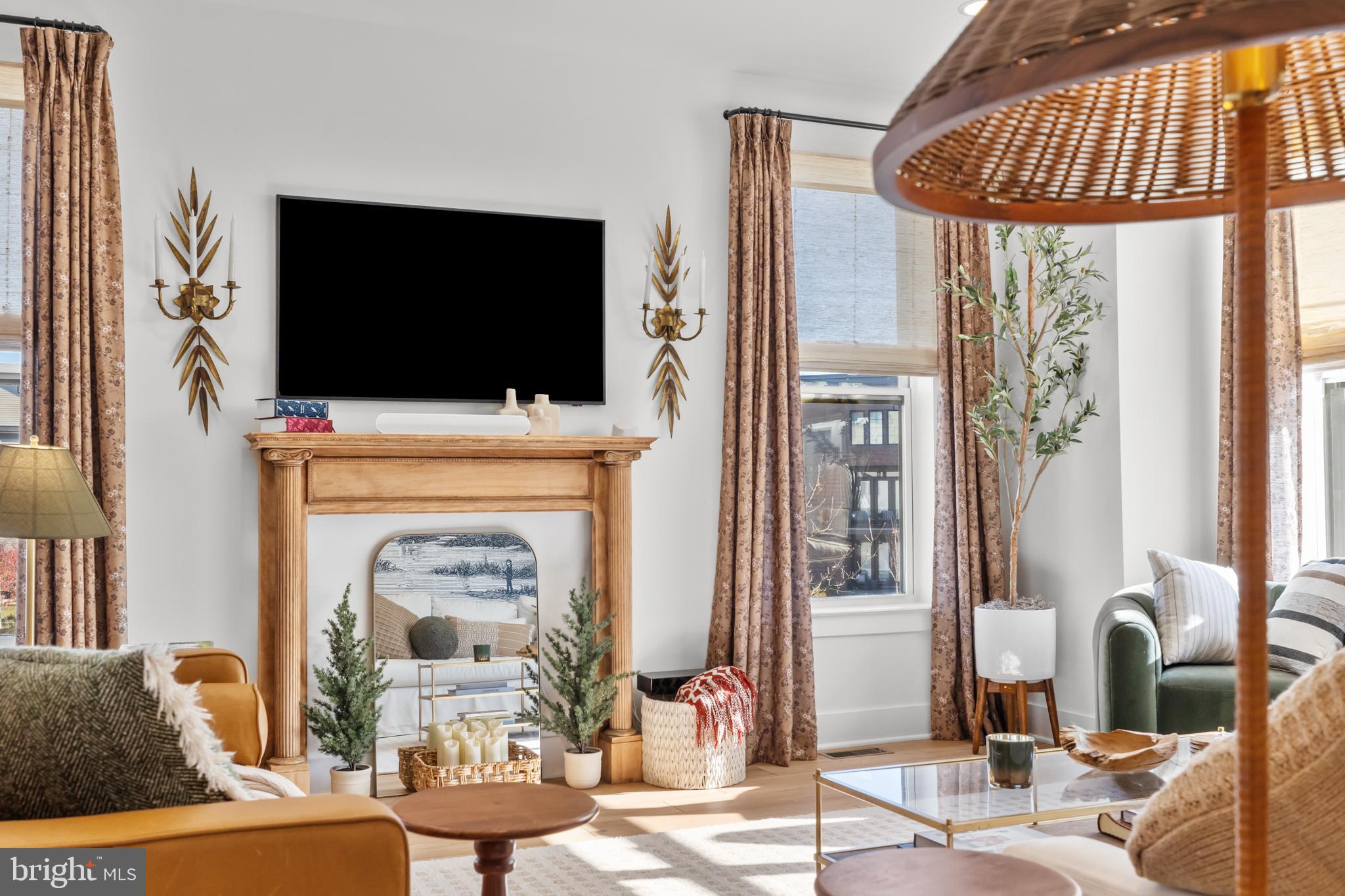 BRAMBLETON TOWN CENTER SOUTH - Residential