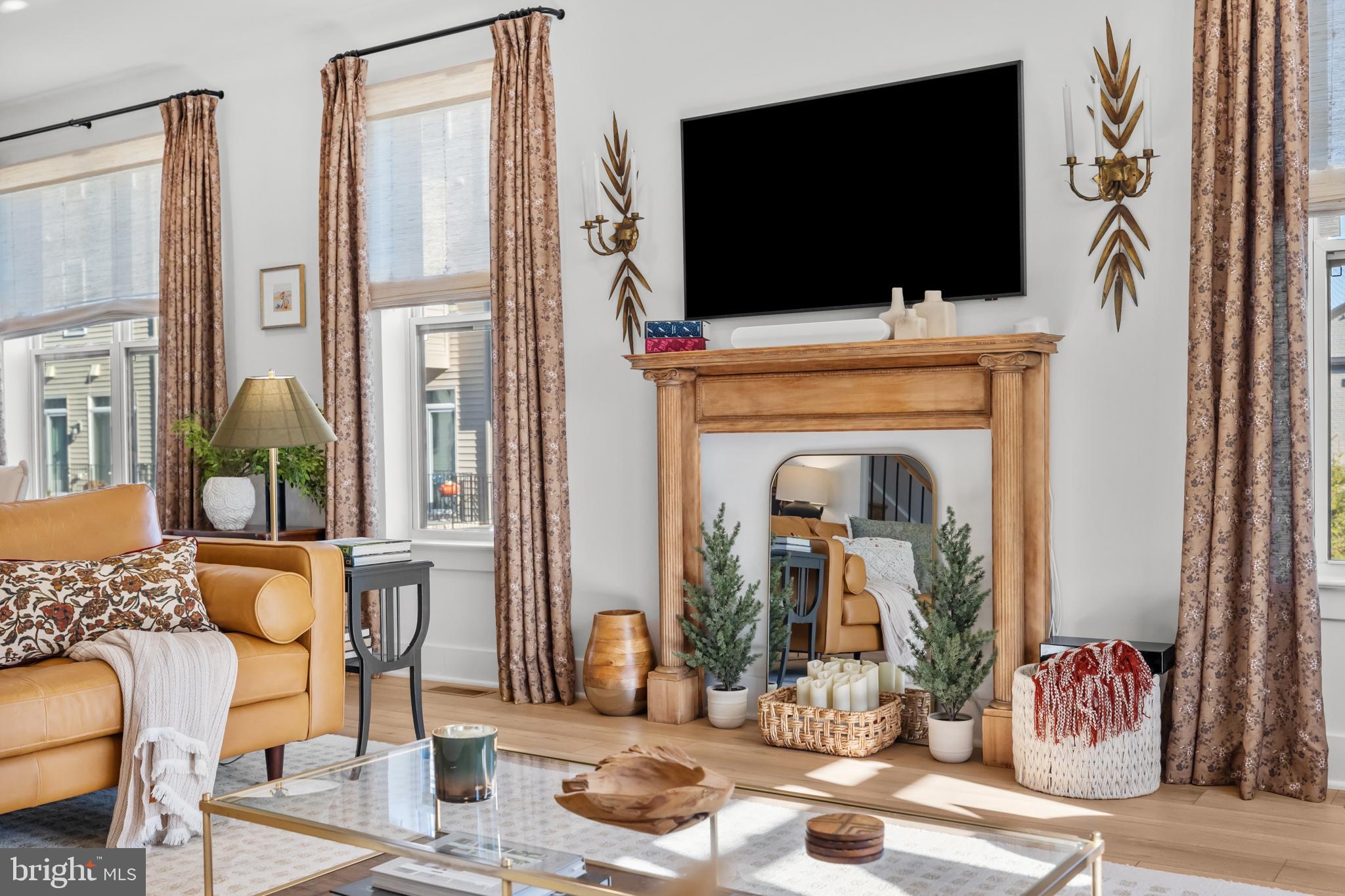 BRAMBLETON TOWN CENTER SOUTH - Residential