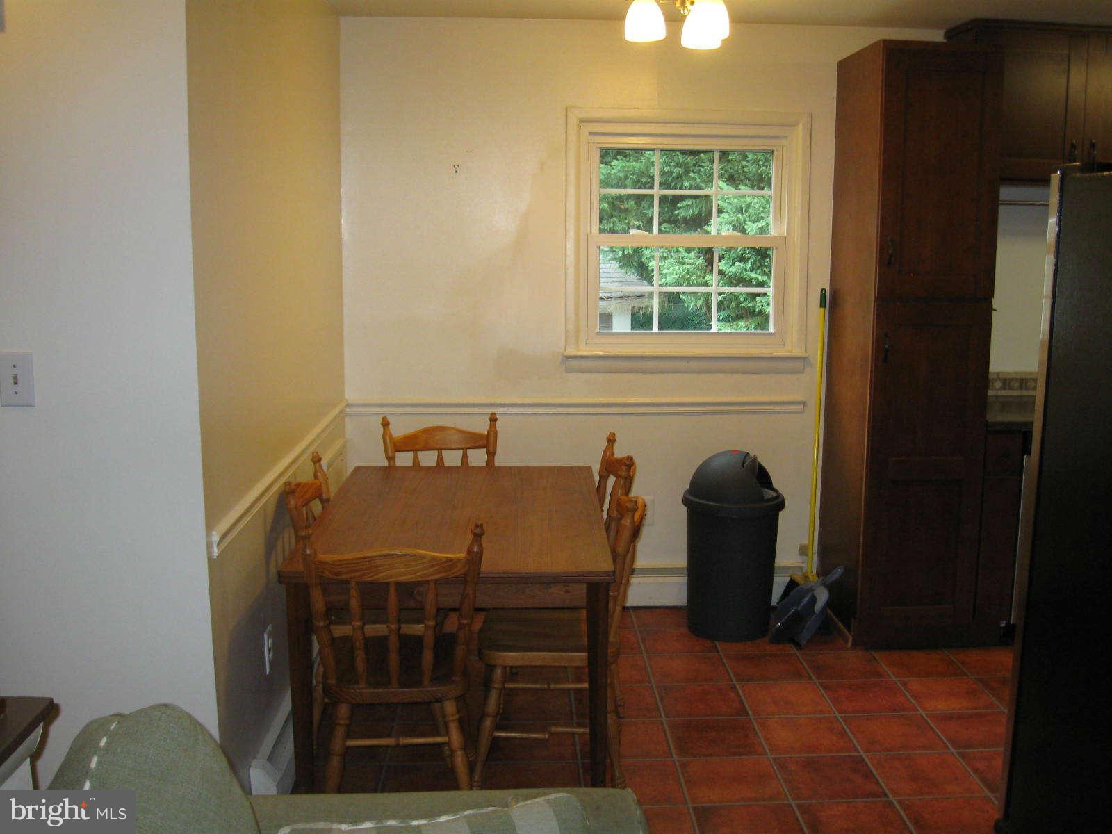 DALE CITY - Residential Lease