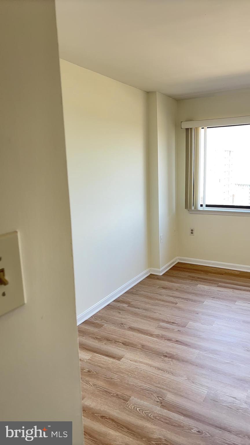 1301 N COURTHOUSE ROAD 1706