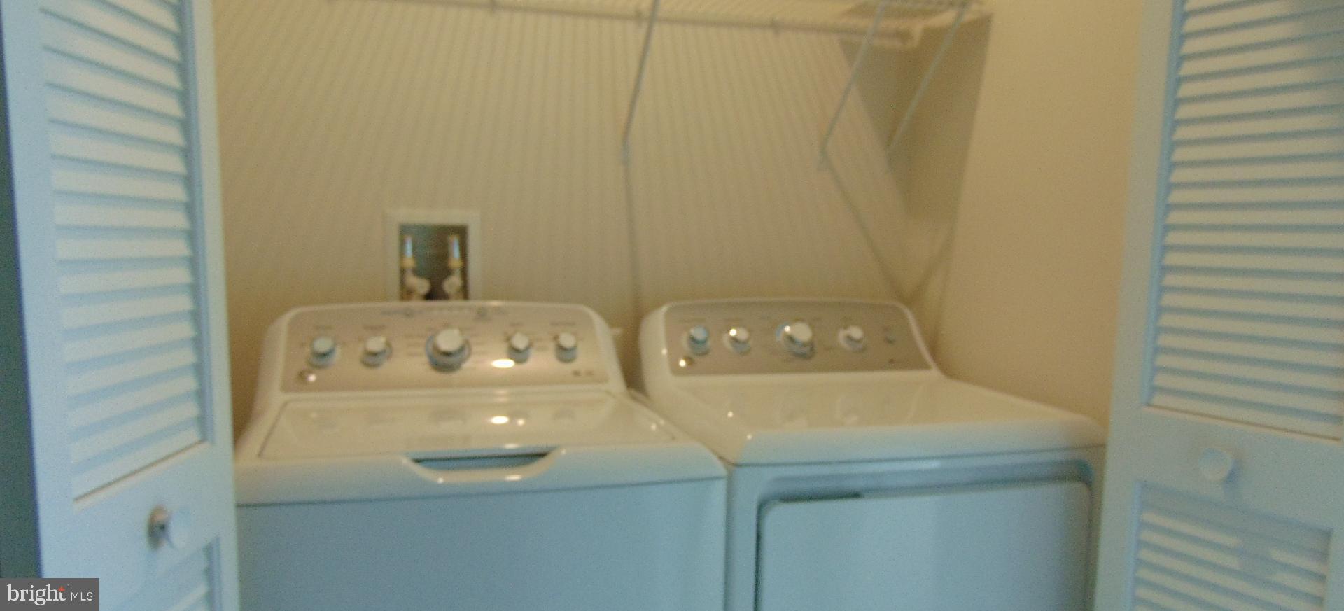 HIGHGATE VILLAGE - Residential Lease