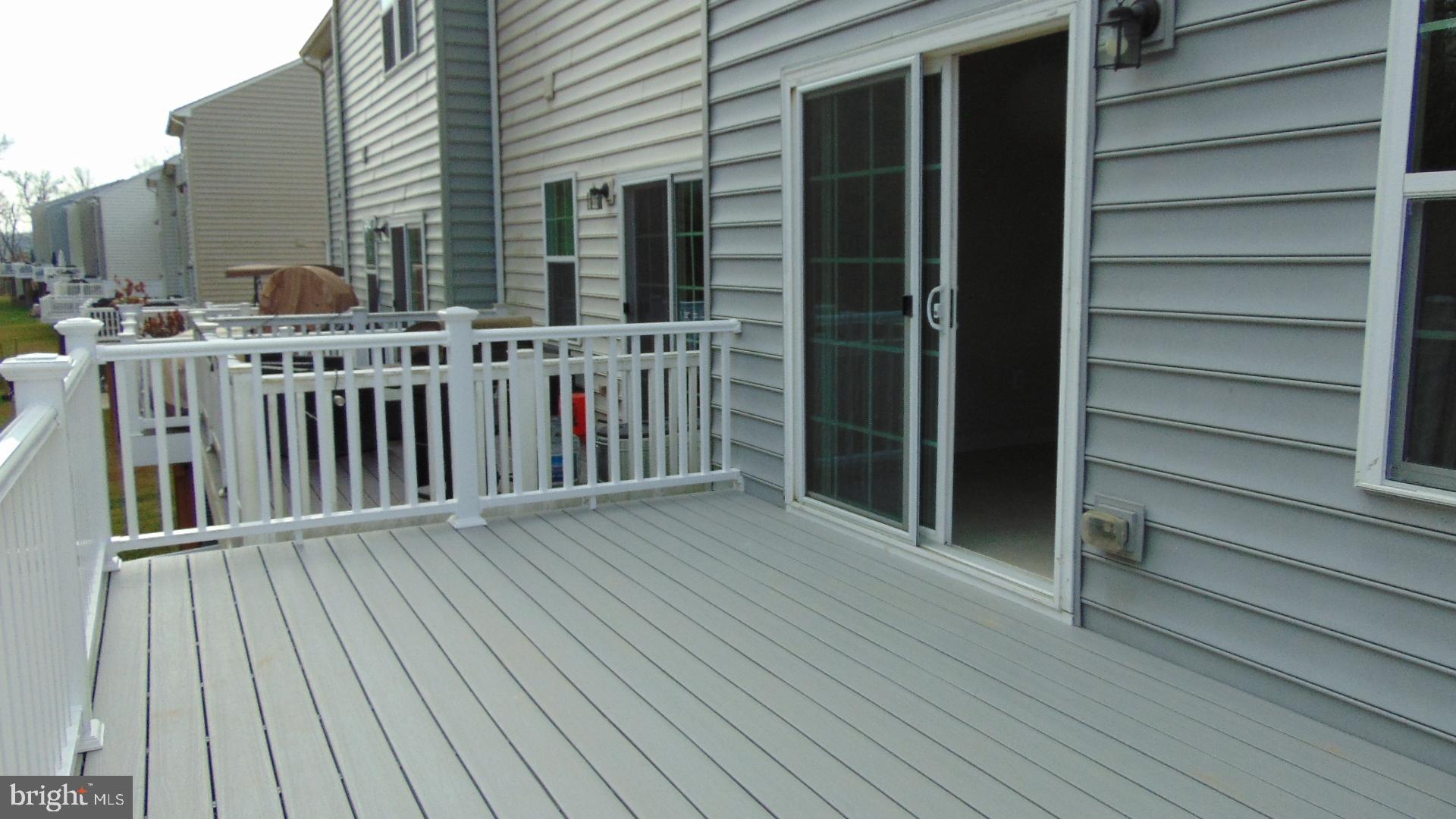 HIGHGATE VILLAGE - Residential Lease