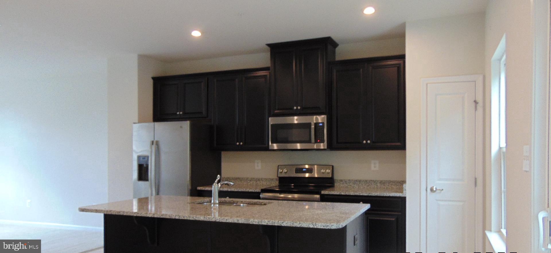 HIGHGATE VILLAGE - Residential Lease