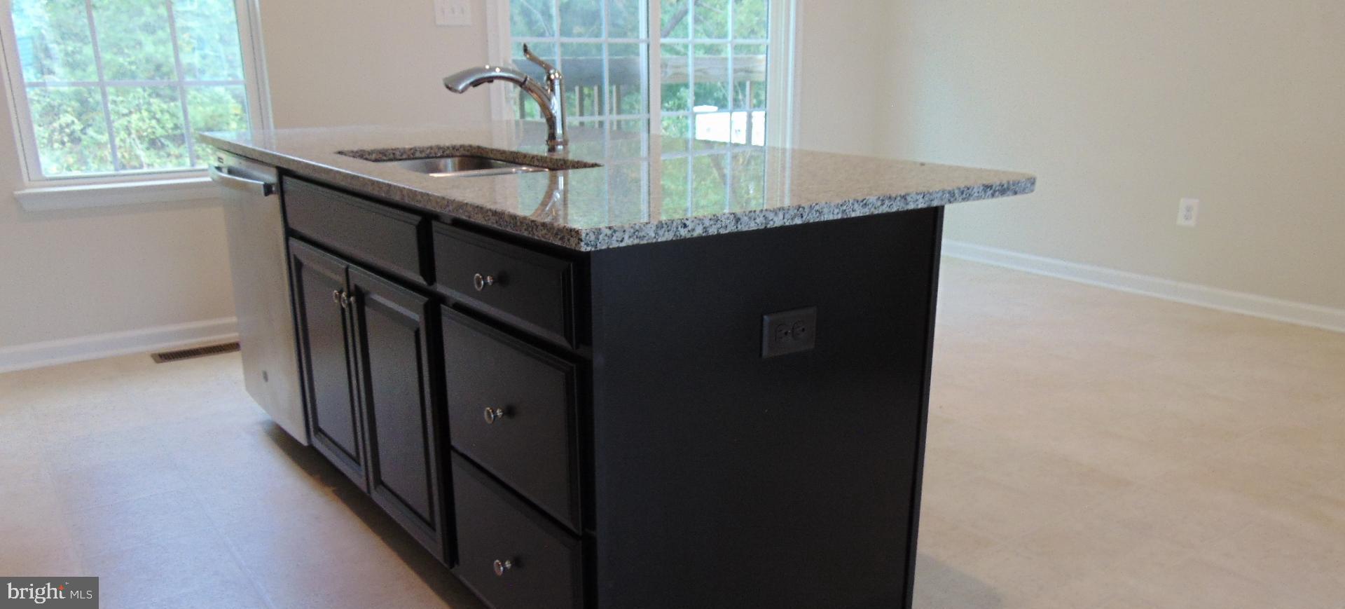 HIGHGATE VILLAGE - Residential Lease