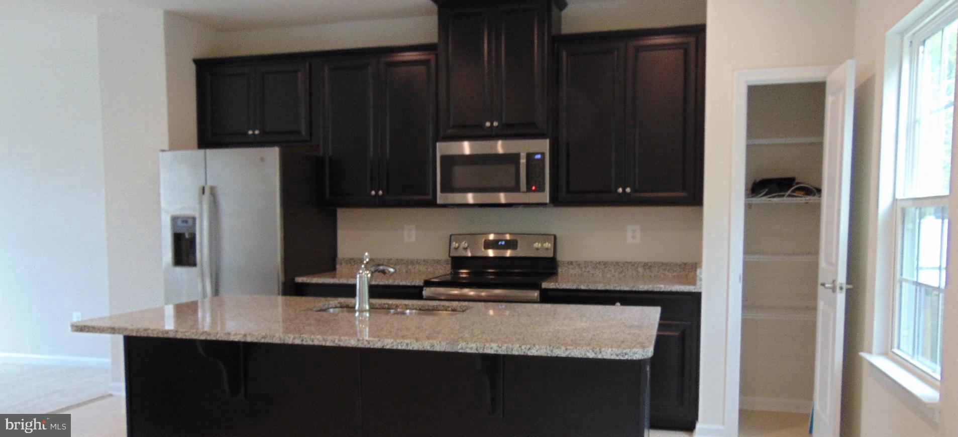 HIGHGATE VILLAGE - Residential Lease