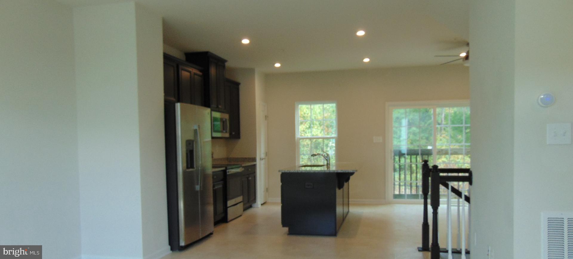 HIGHGATE VILLAGE - Residential Lease