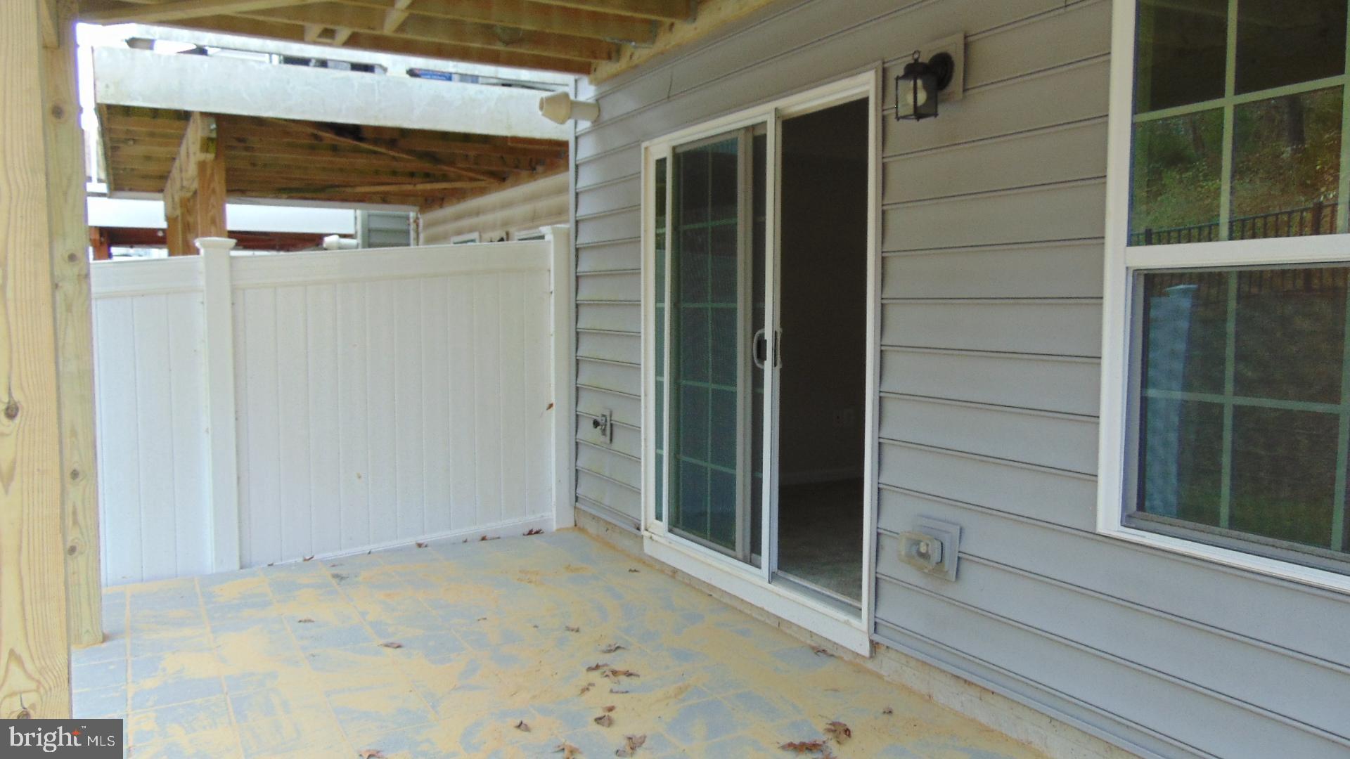 HIGHGATE VILLAGE - Residential Lease