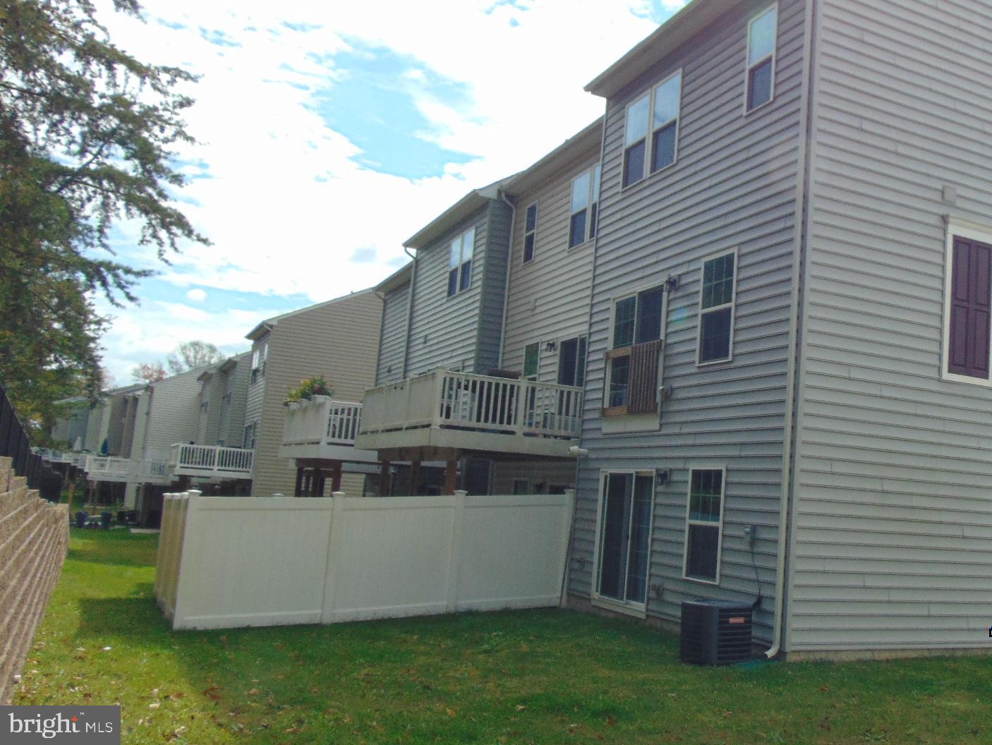 HIGHGATE VILLAGE - Residential Lease