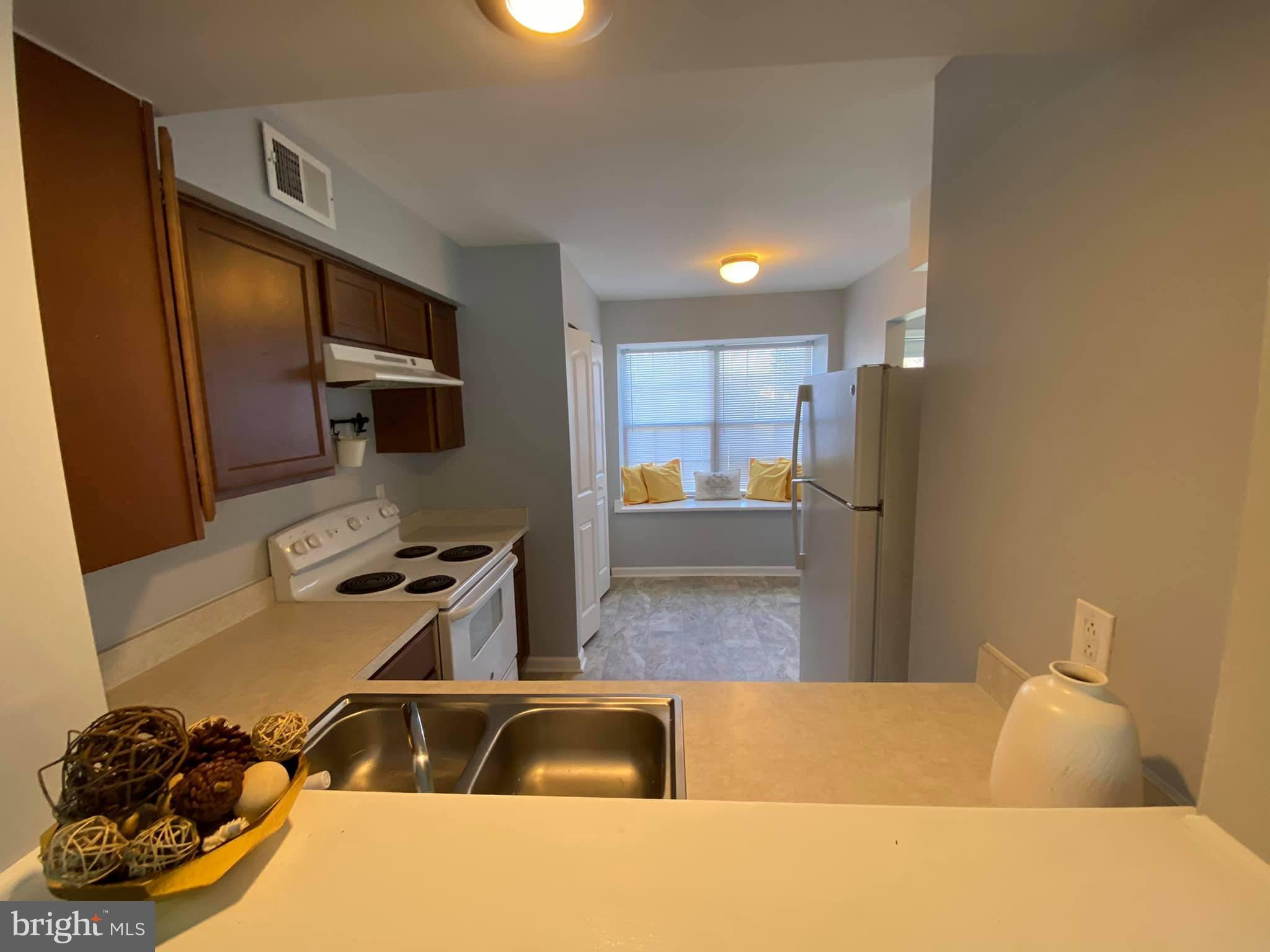 WOODBROOKE II CM - Residential Income