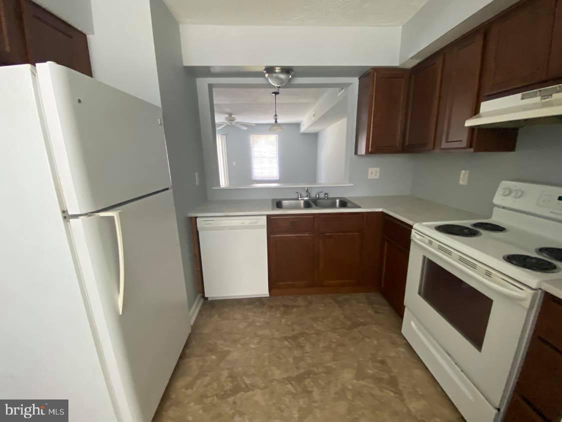 WOODBROOKE II CM - Residential Income