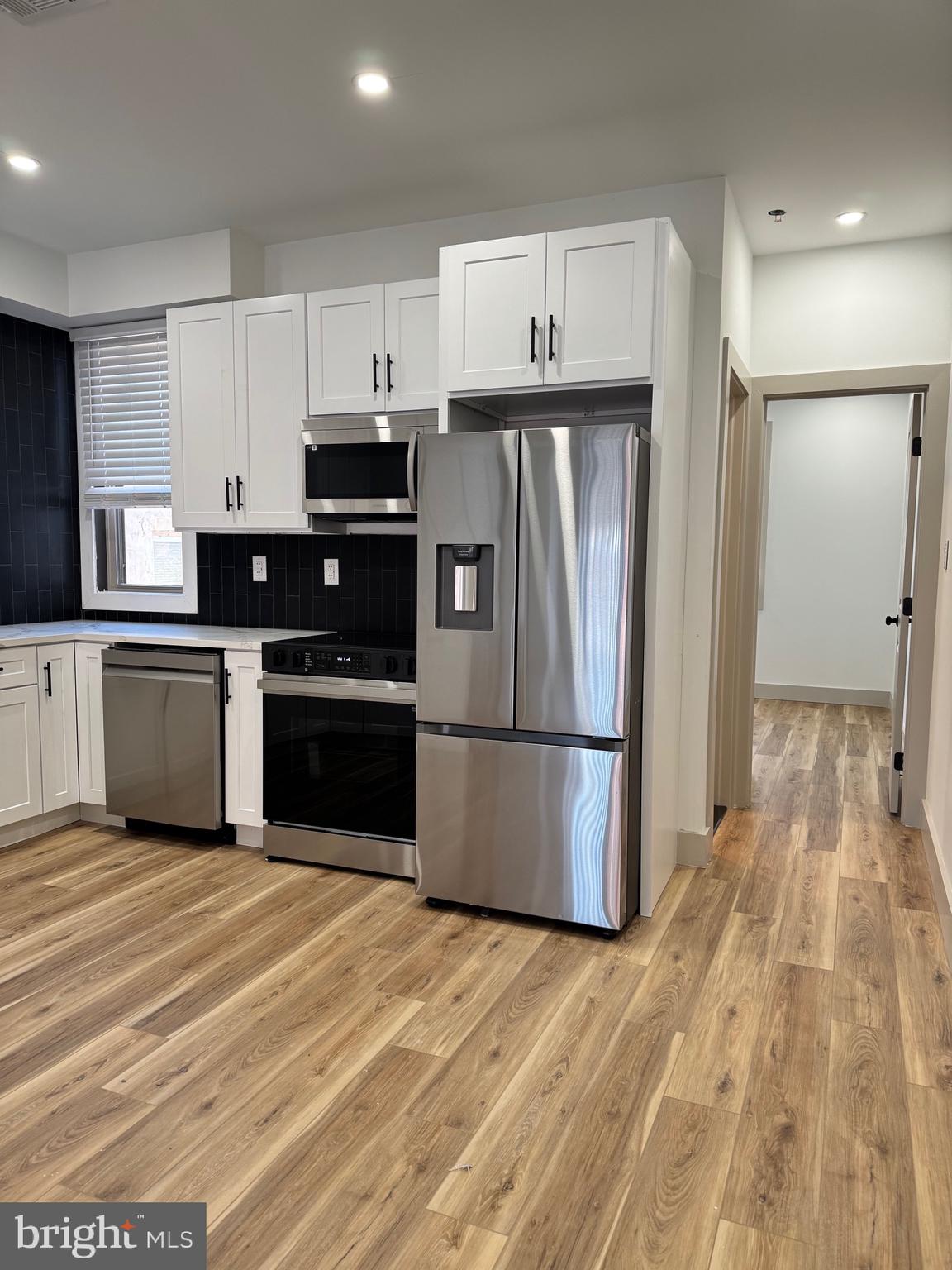 TEMPLE UNIVERSITY - Residential Lease