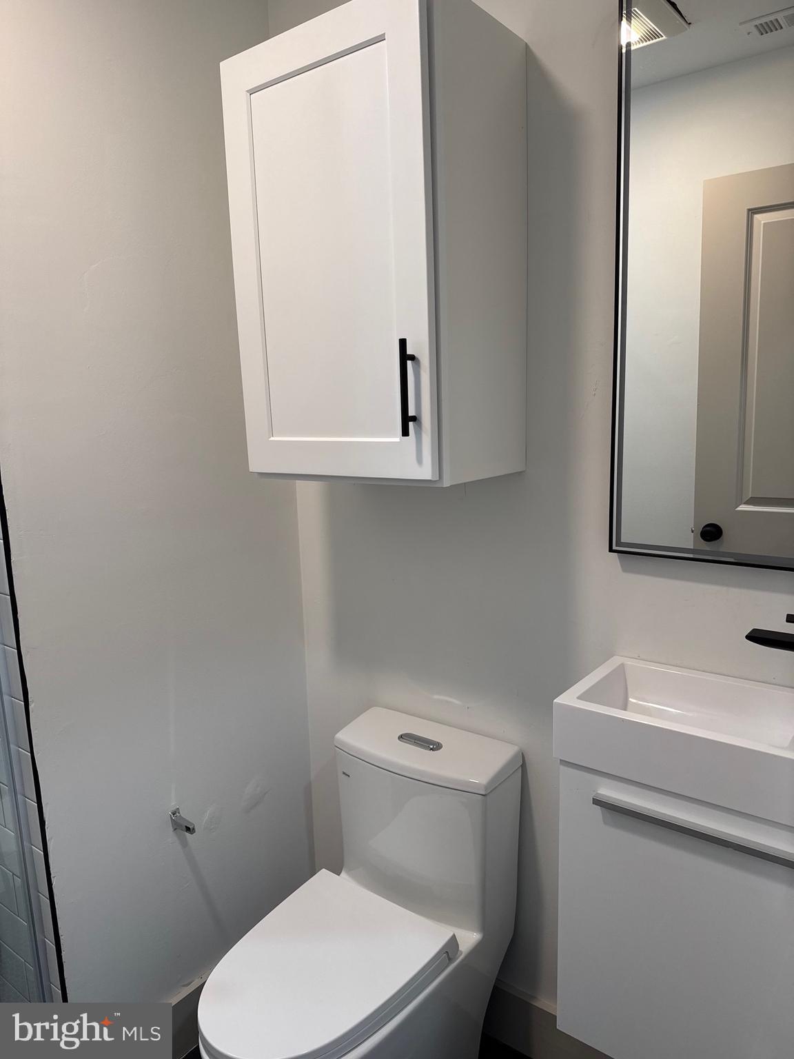 TEMPLE UNIVERSITY - Residential Lease