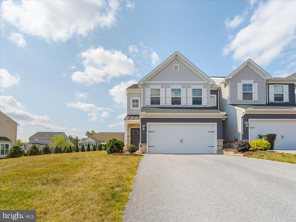 Photo of 113 Ashwood Lane, Denver, PA 17517 (MLS # PALA2057370)