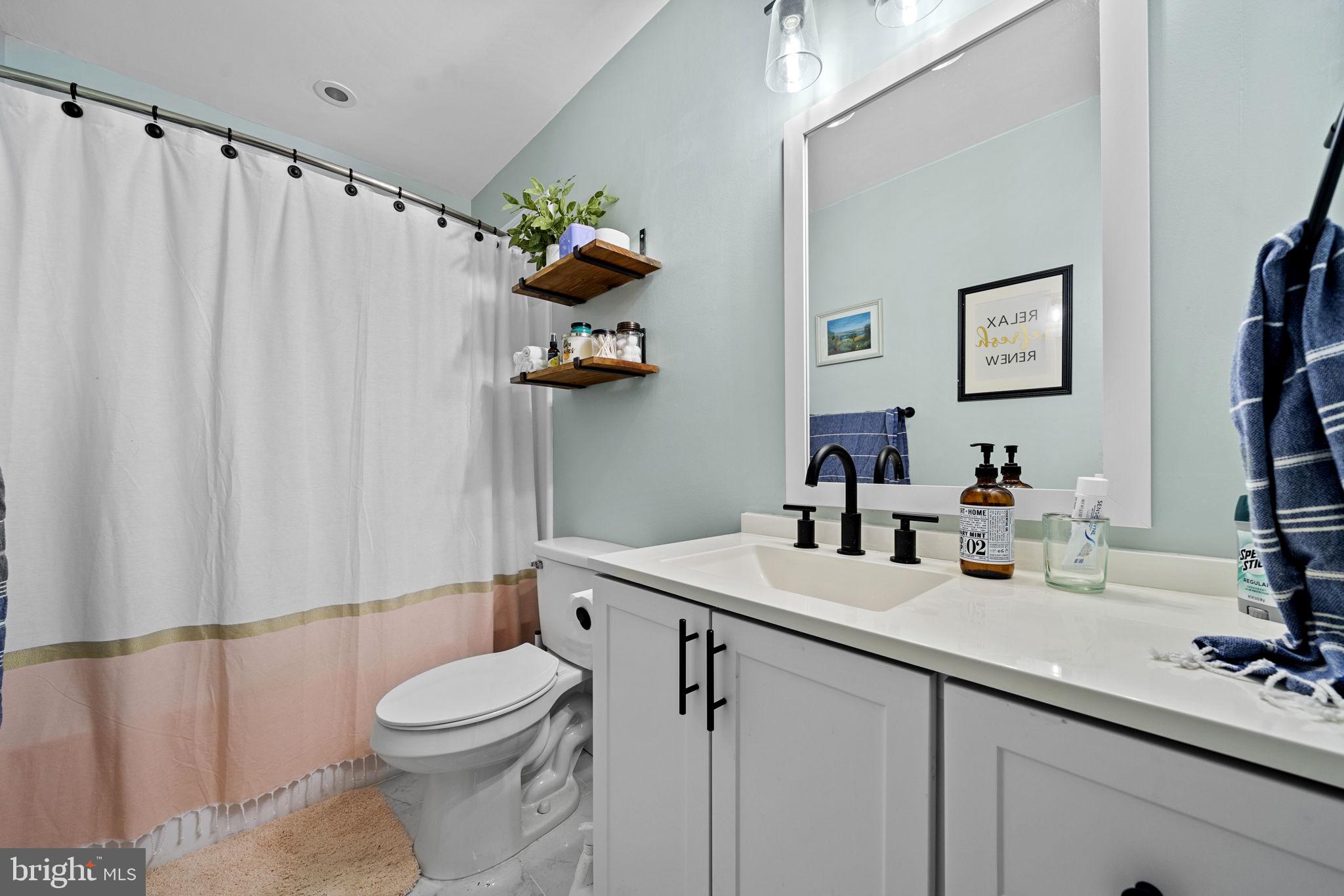 LAKE ARROWHEAD - Residential Lease