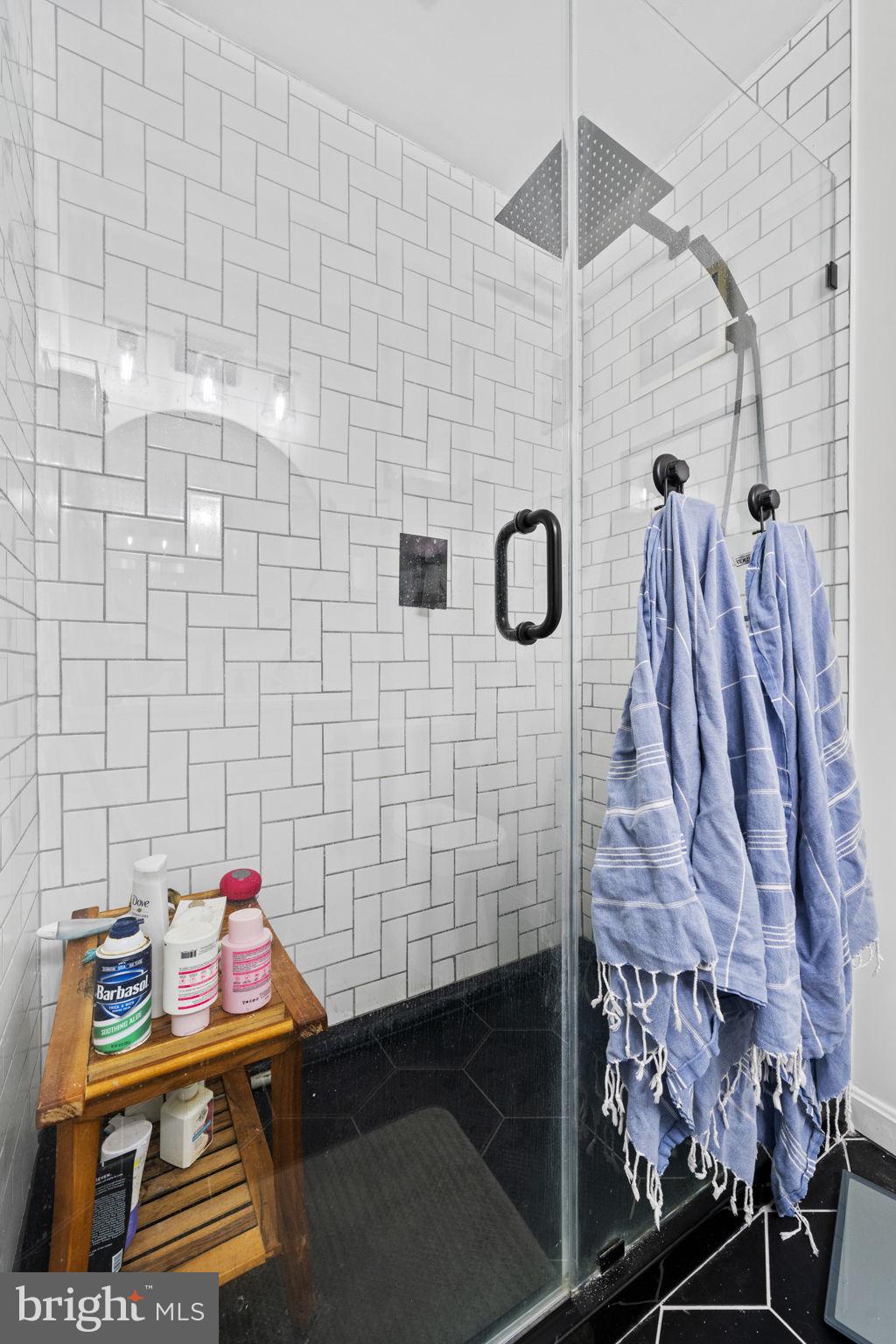 LAKE ARROWHEAD - Residential Lease