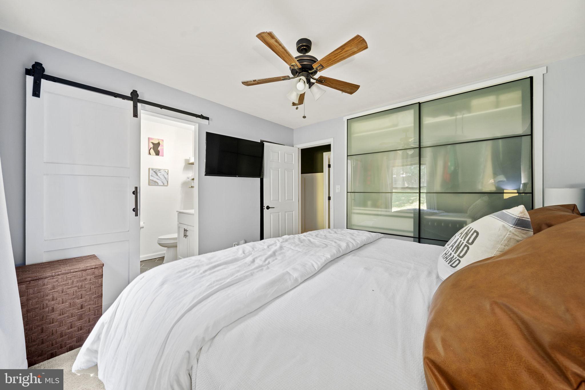 LAKE ARROWHEAD - Residential Lease