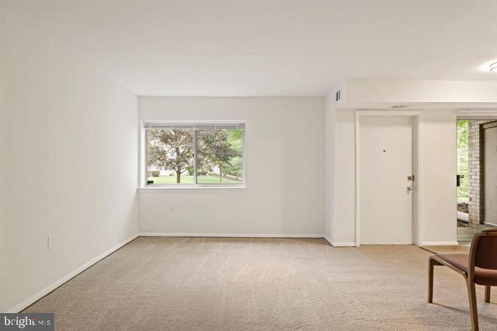 BETHESDA PARK - Residential Lease