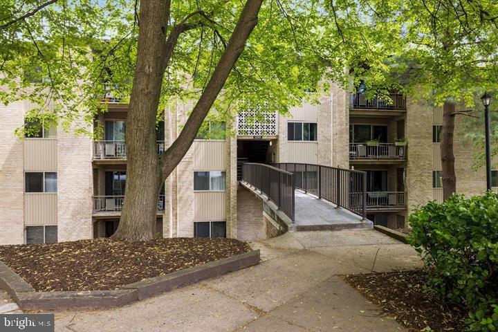 BETHESDA PARK - Residential Lease