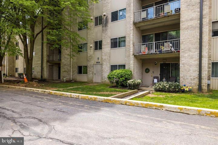 BETHESDA PARK - Residential Lease