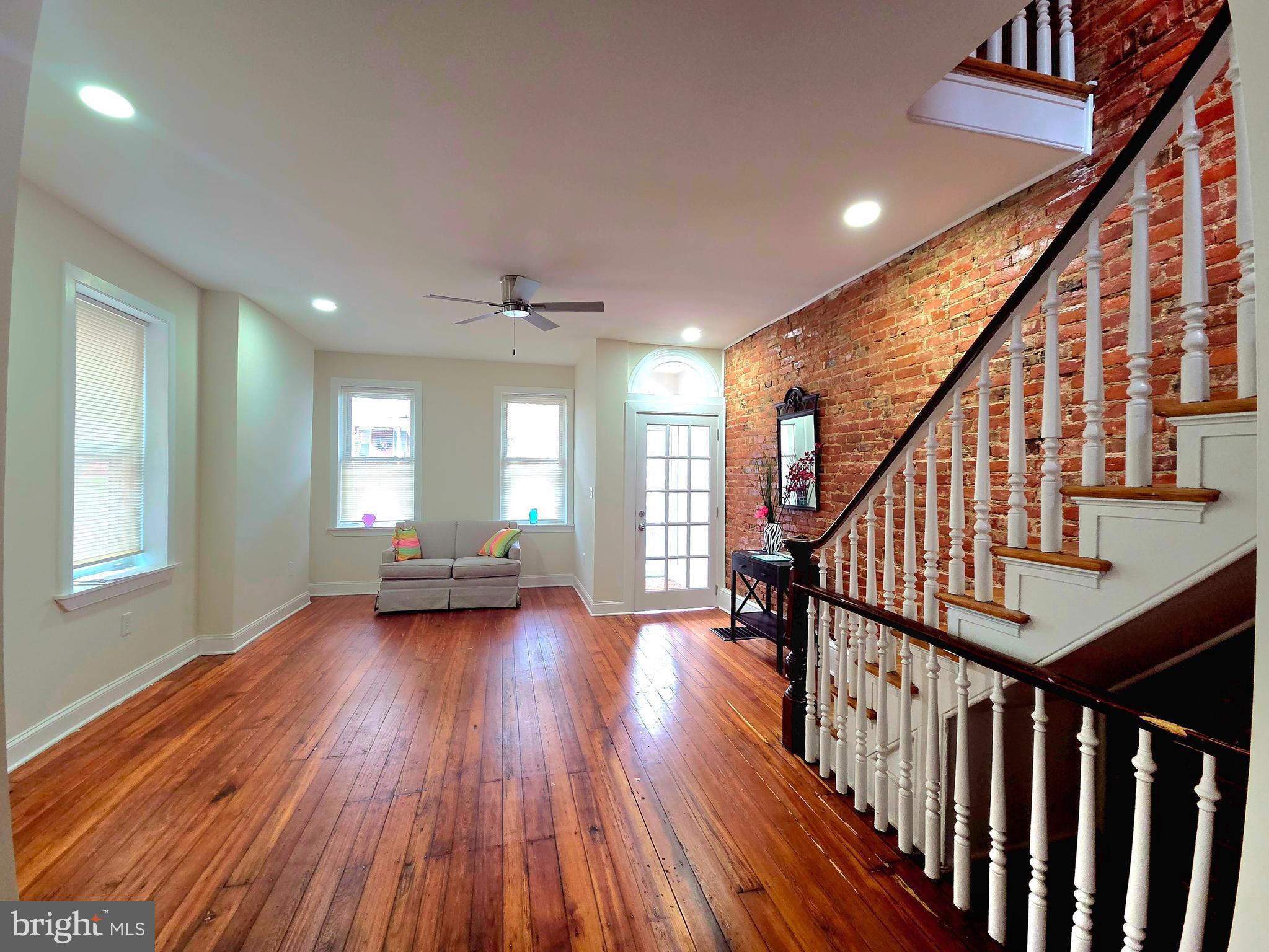 1110 W 6TH STREET