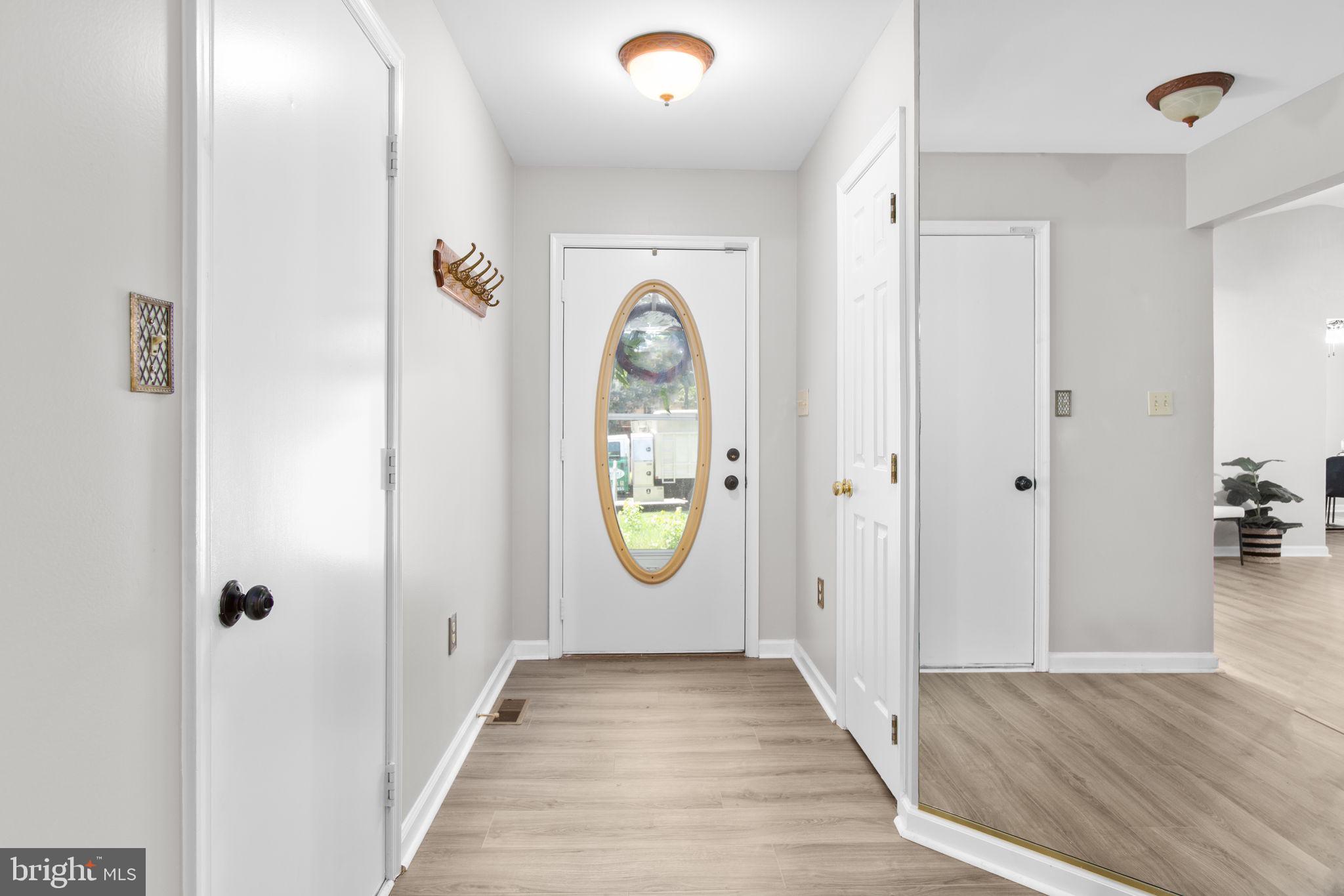 RED ROSE VILLAGE - Residential