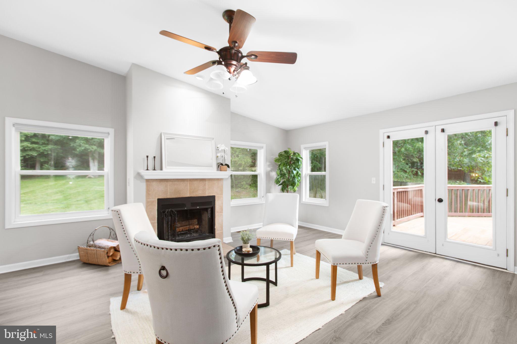 RED ROSE VILLAGE - Residential