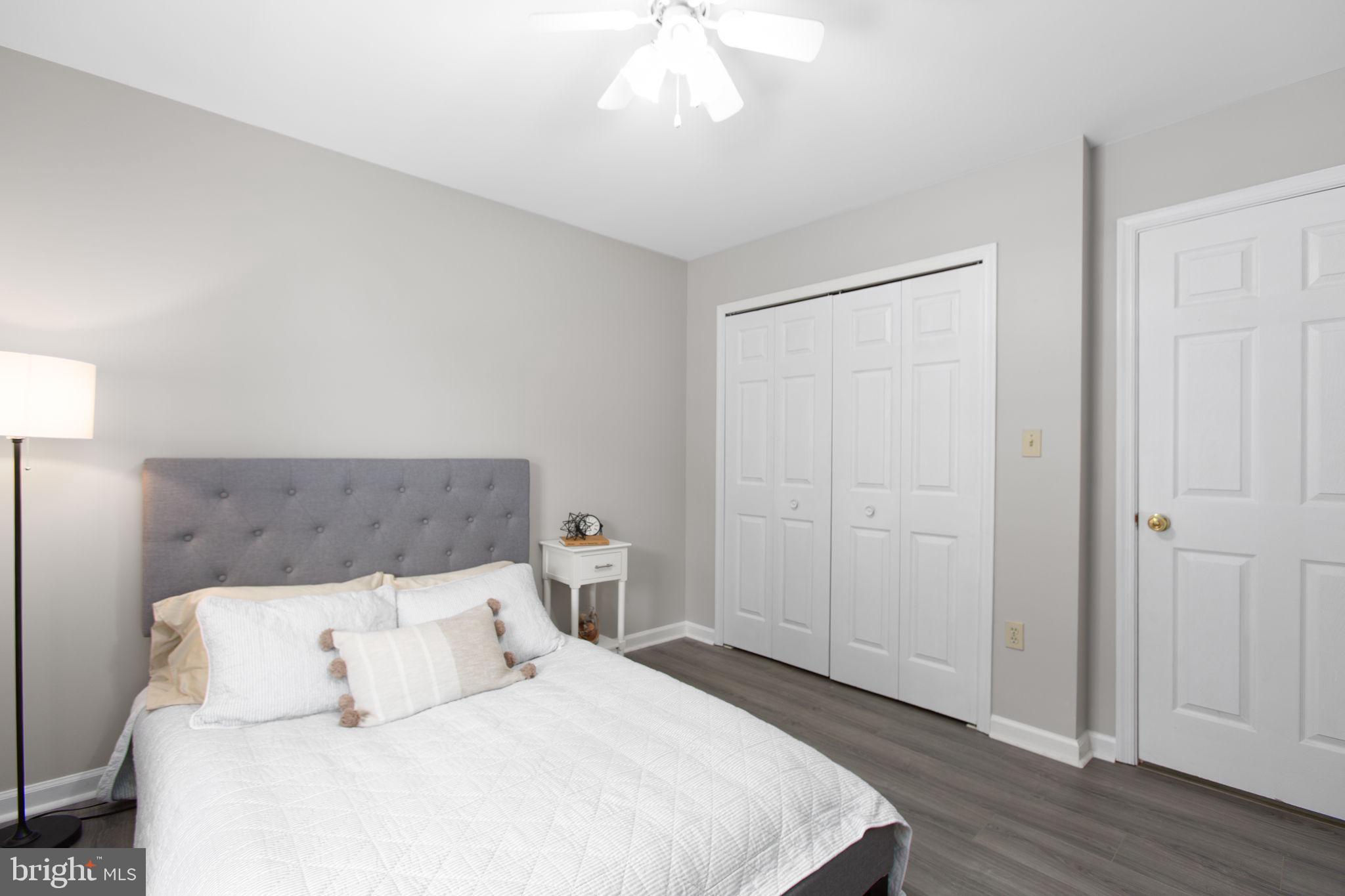 RED ROSE VILLAGE - Residential