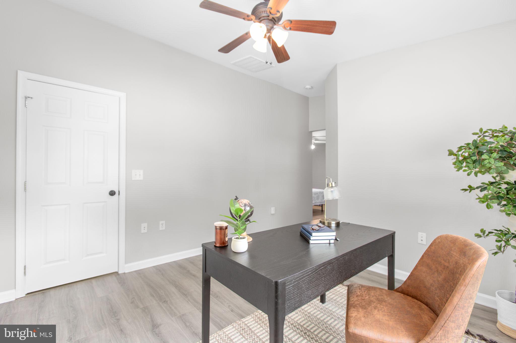 RED ROSE VILLAGE - Residential