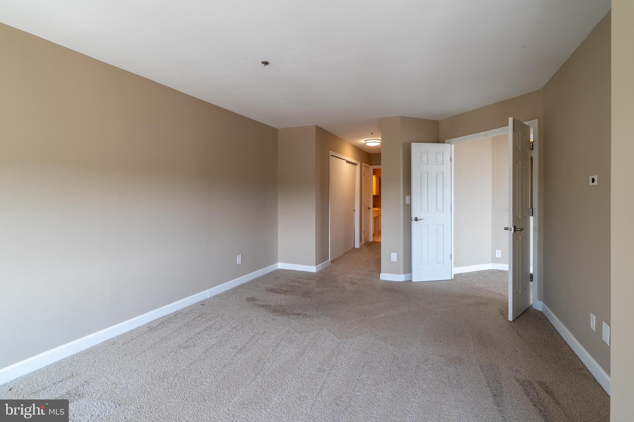 HARBORVIEW CONDOMINIUMS - Residential
