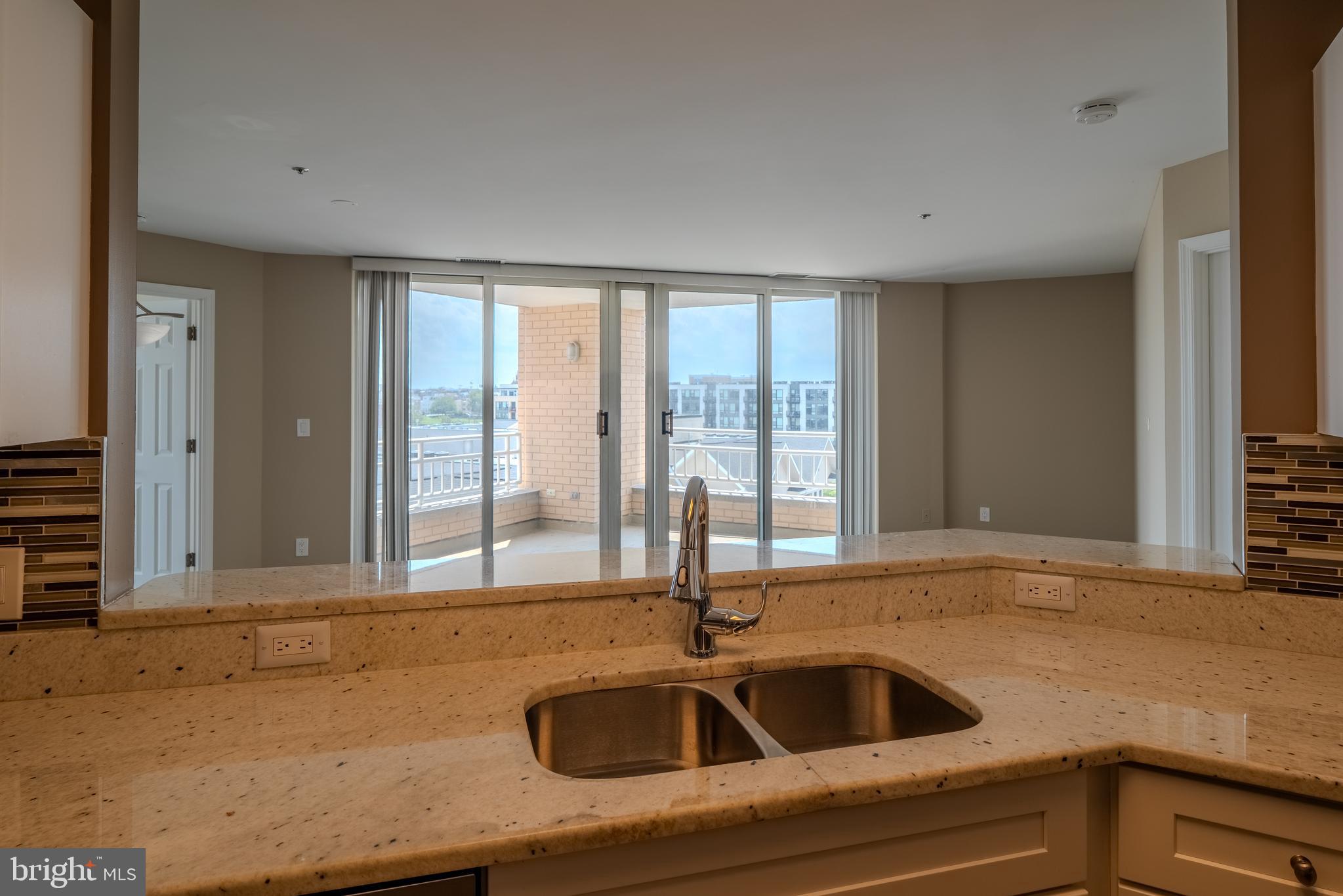 HARBORVIEW CONDOMINIUMS - Residential