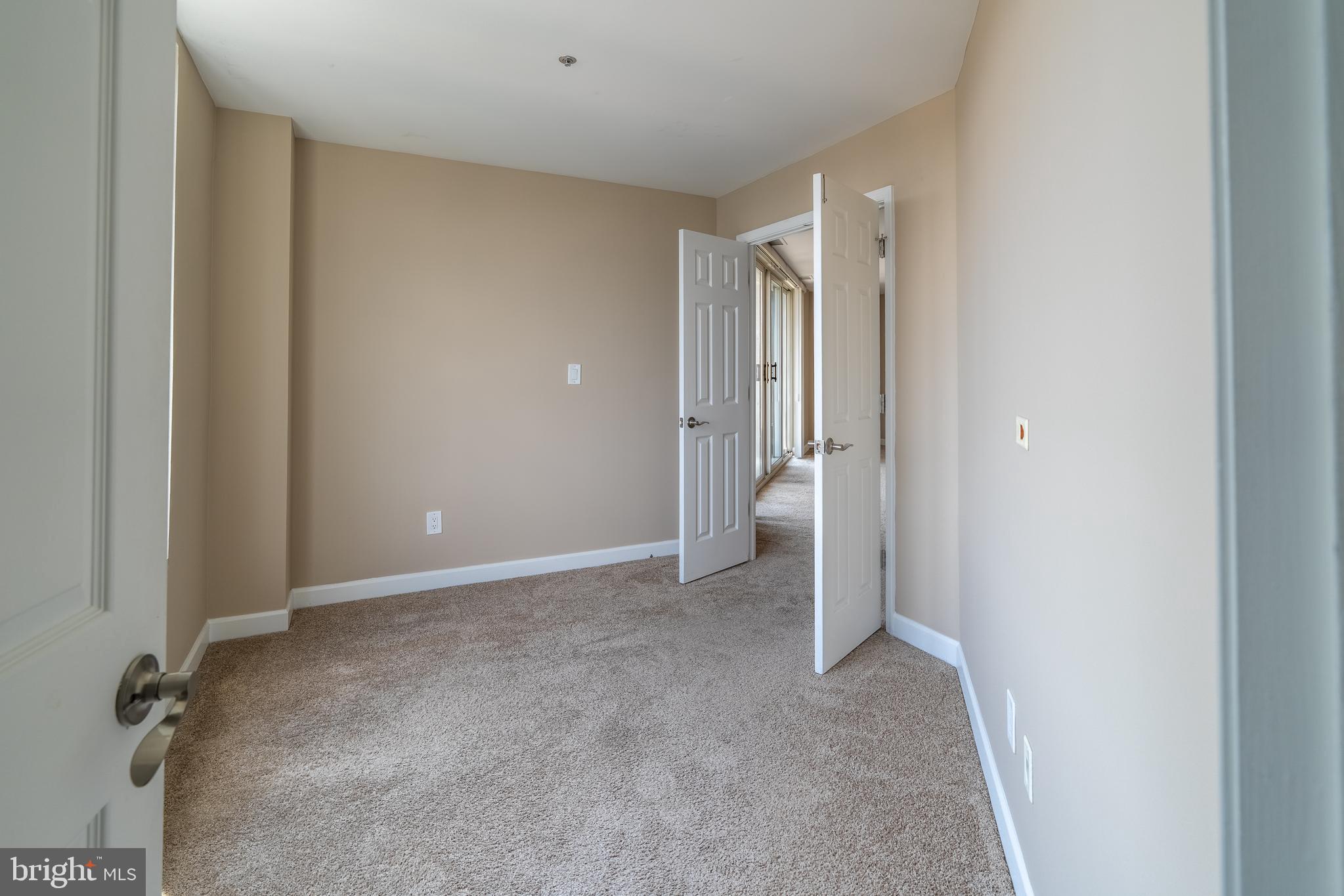 HARBORVIEW CONDOMINIUMS - Residential