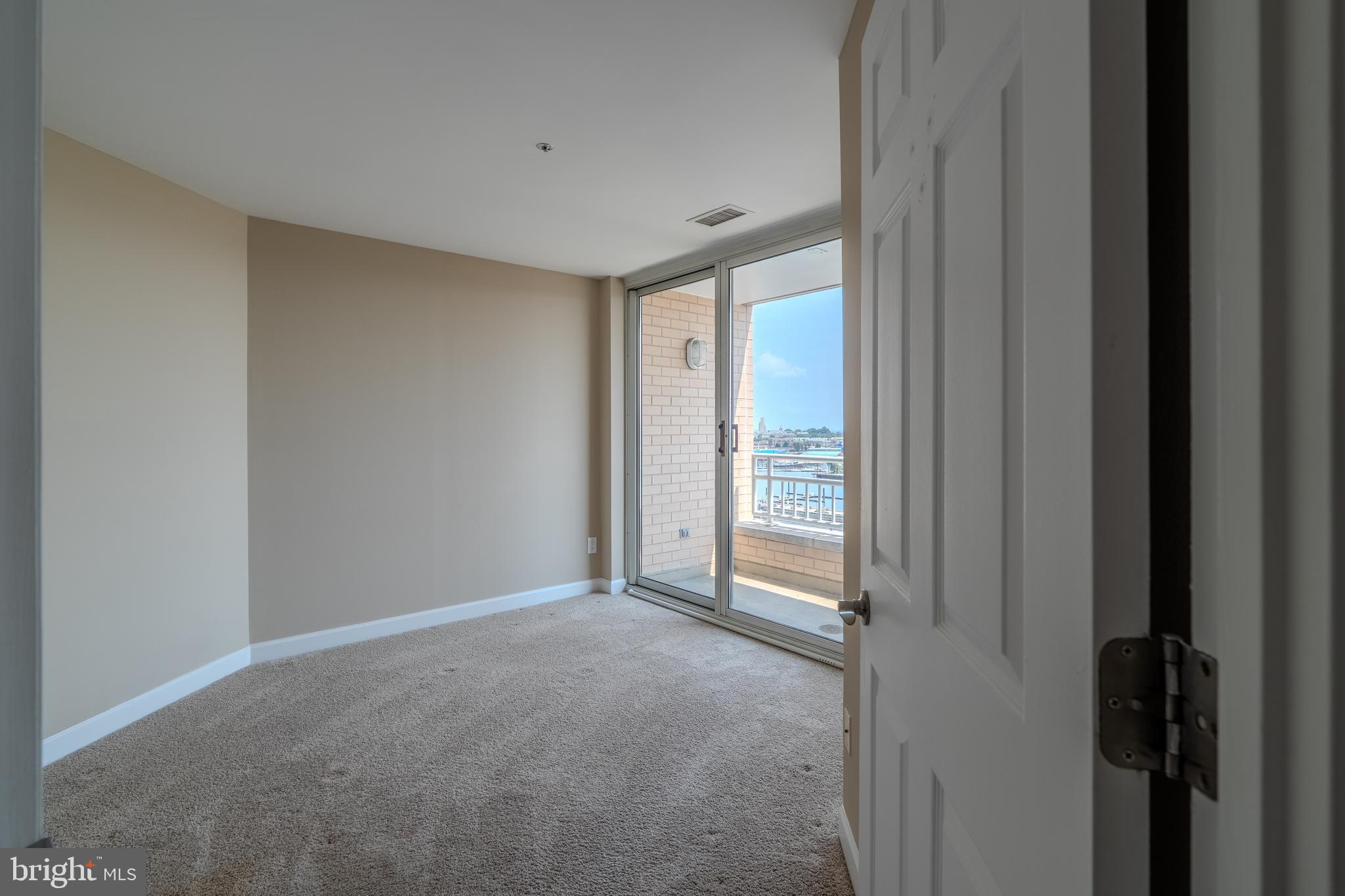 HARBORVIEW CONDOMINIUMS - Residential
