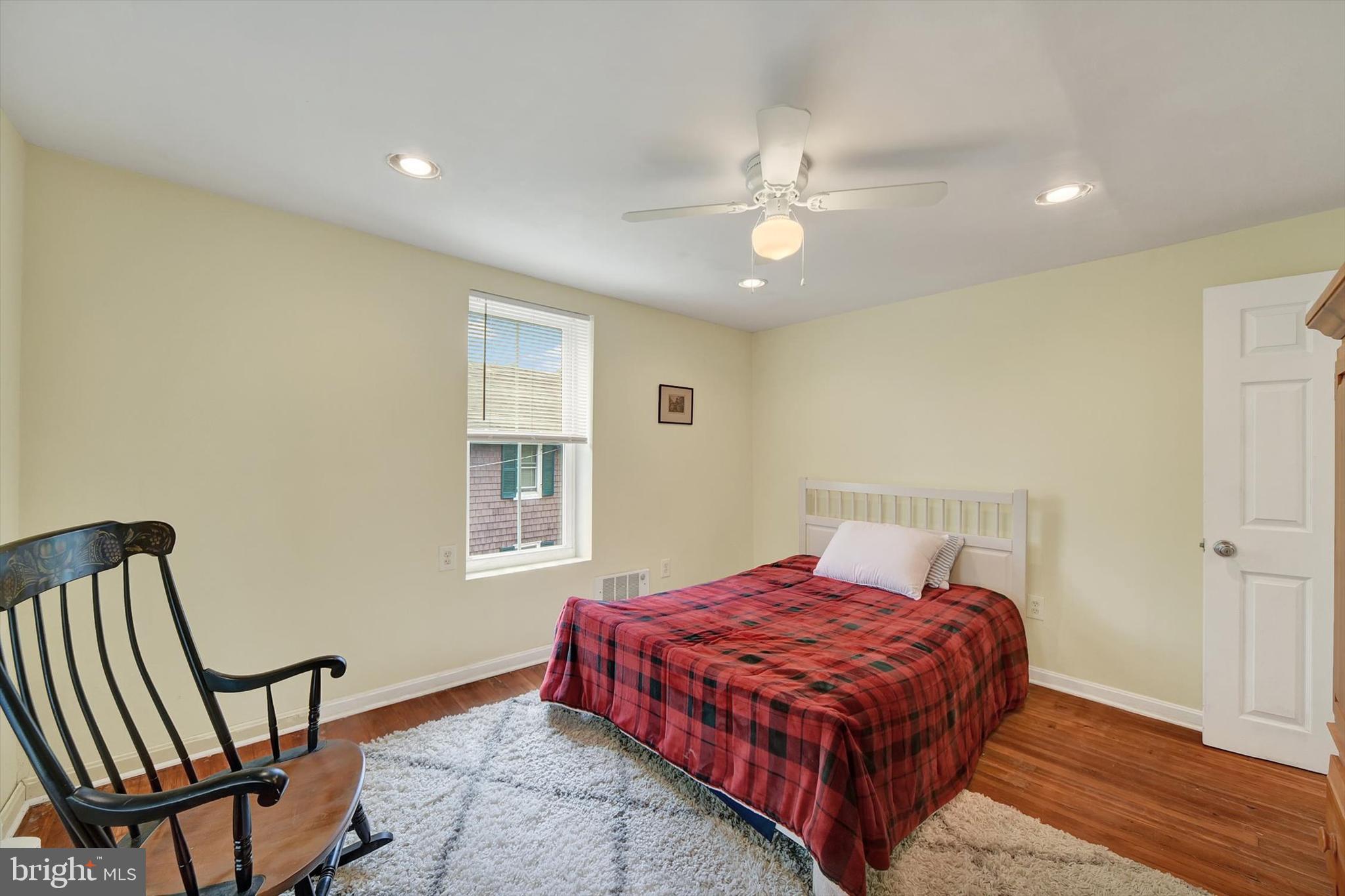 TOWSON - Residential