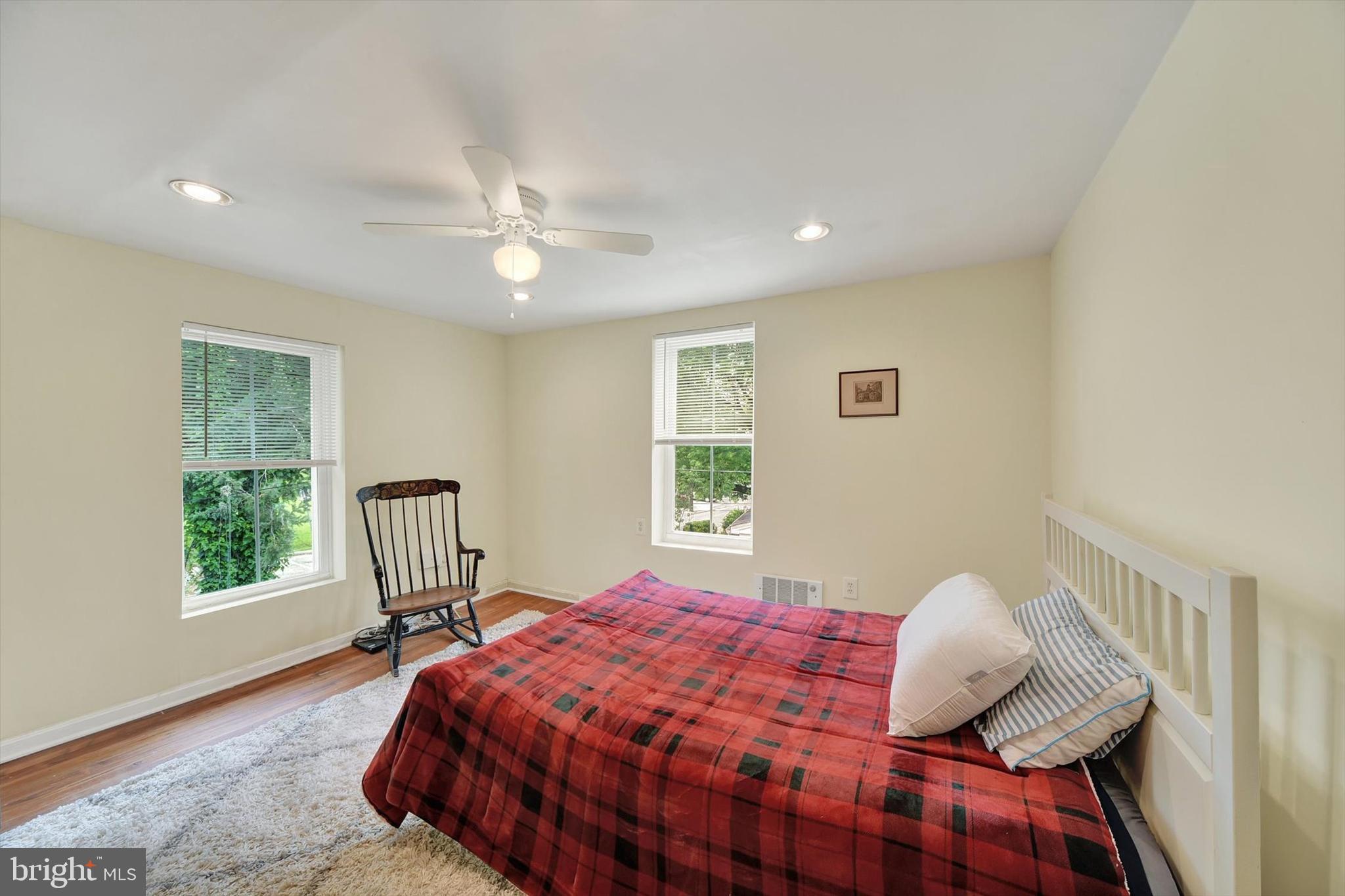 TOWSON - Residential