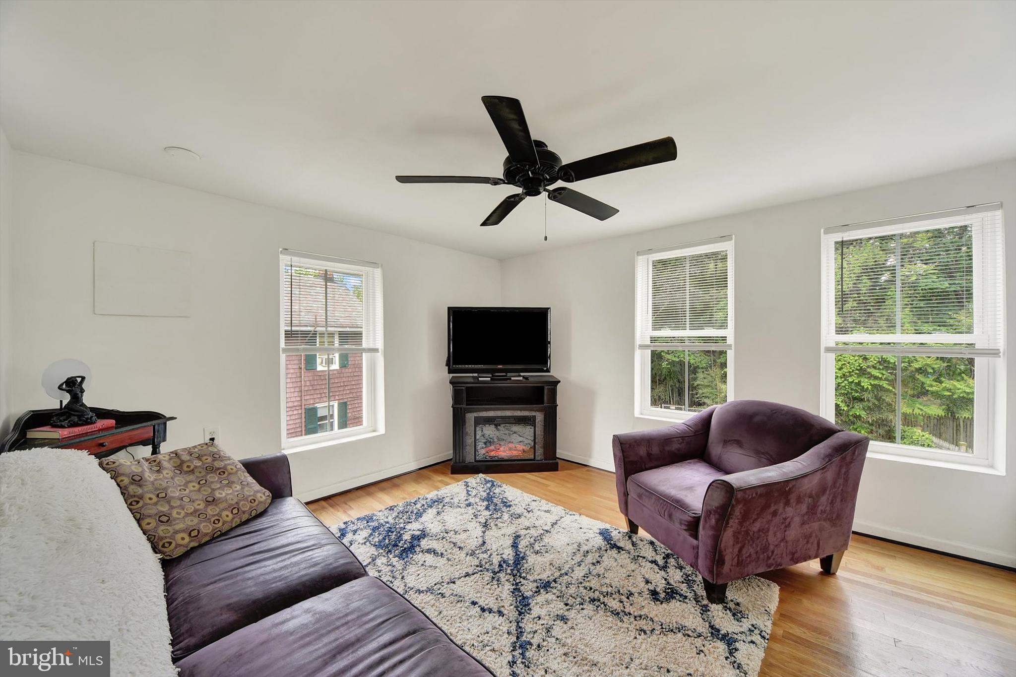 TOWSON - Residential
