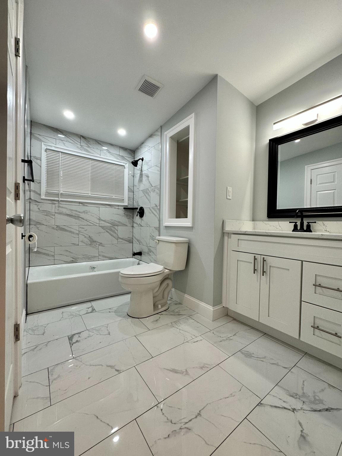 TWINBROOK FOREST - Residential