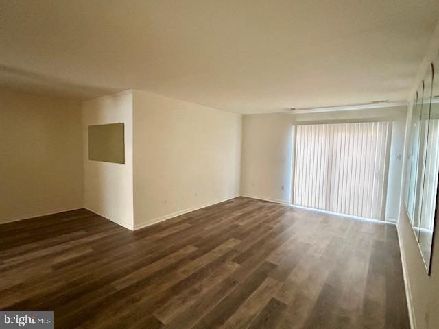 10 KETTLE COURT 7-6F