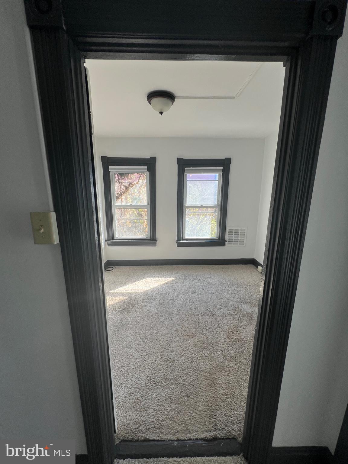 DOWNTOWN HAGERSTOWN - Residential Lease