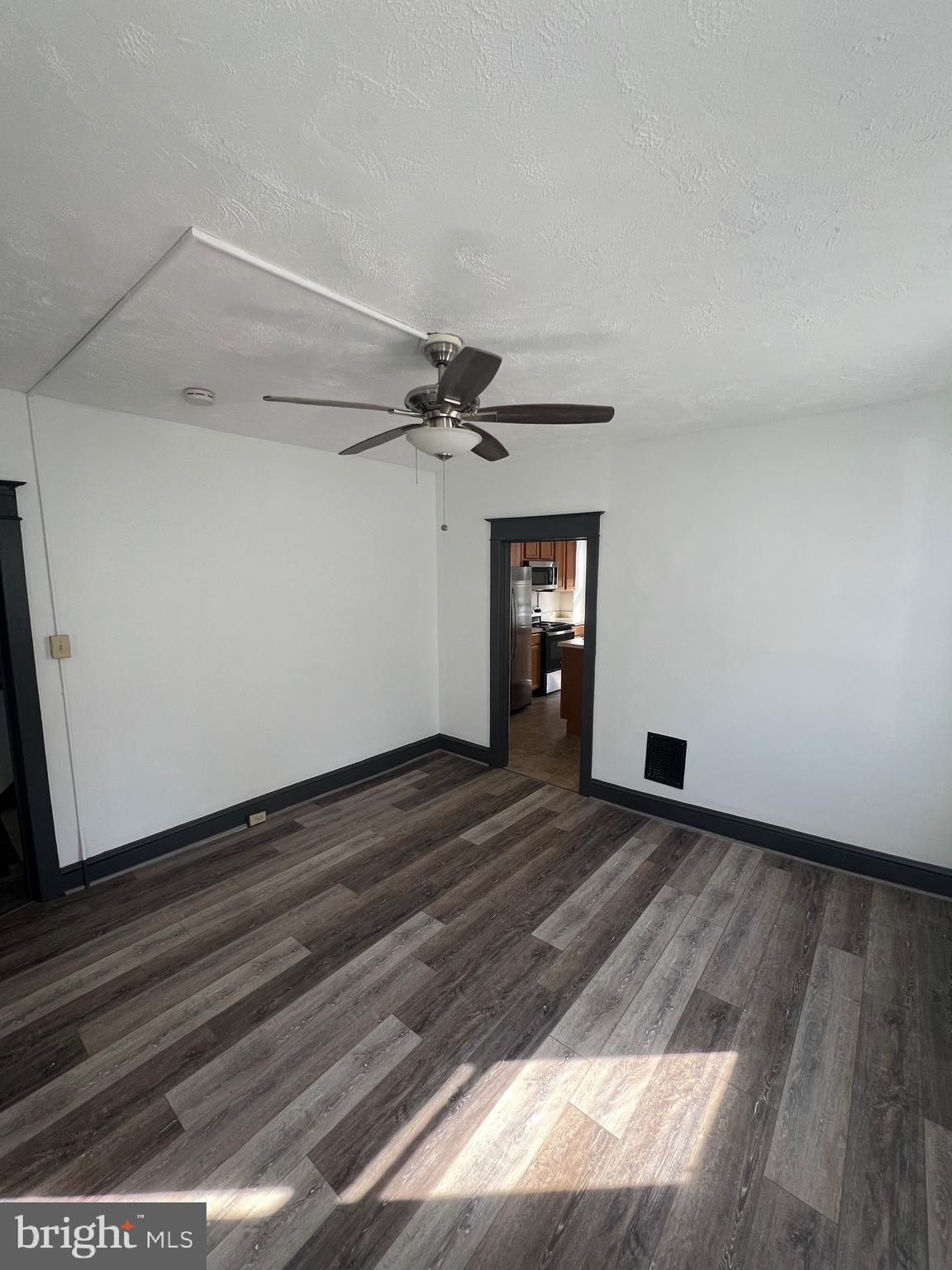 DOWNTOWN HAGERSTOWN - Residential Lease