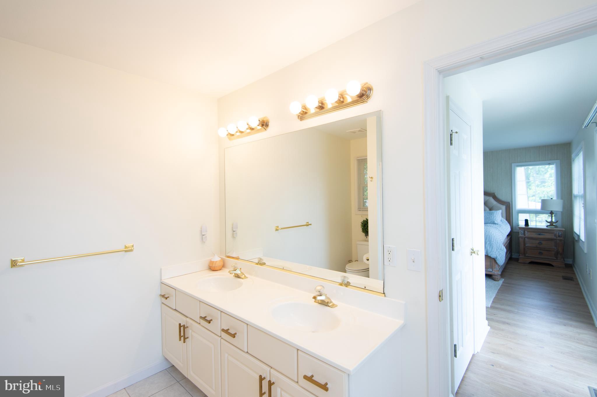 KENTMORR AIRPARK - Residential