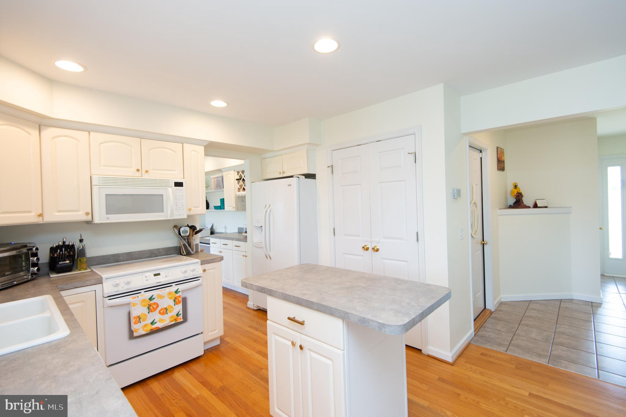 KENTMORR AIRPARK - Residential